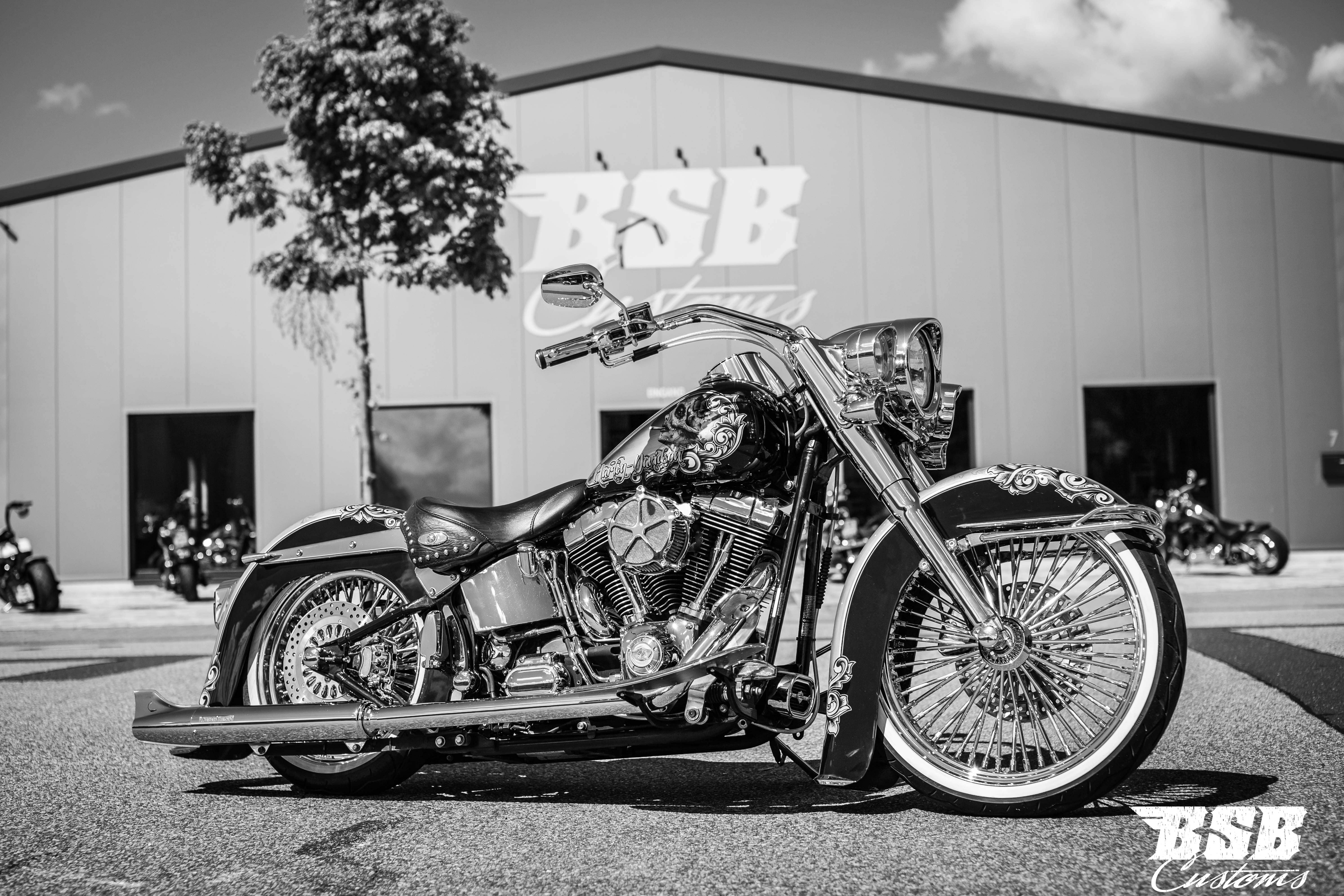 2003 FAT BOY Chicano Umbau by BSB Customs Kess Tech Airride and much more