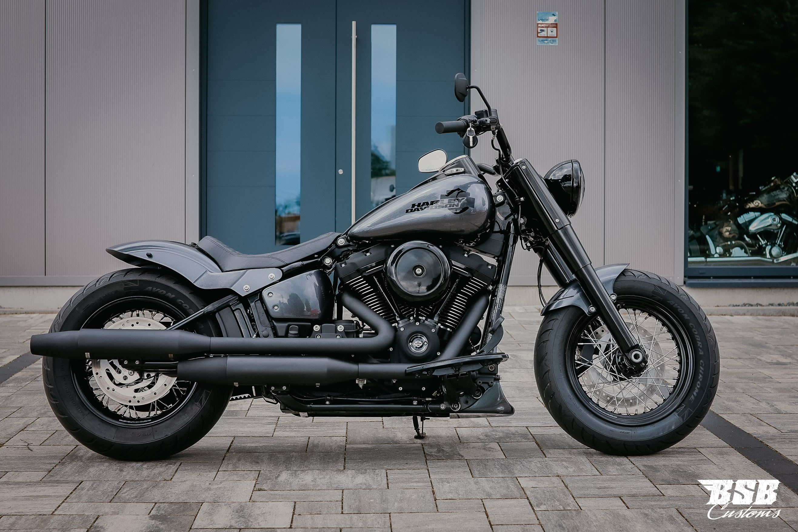 2018 FLHC Heritage M8 ABS by BSB Customs // //  12 Monate Garantie // bereits ab 270 EUIR finanzieren* 