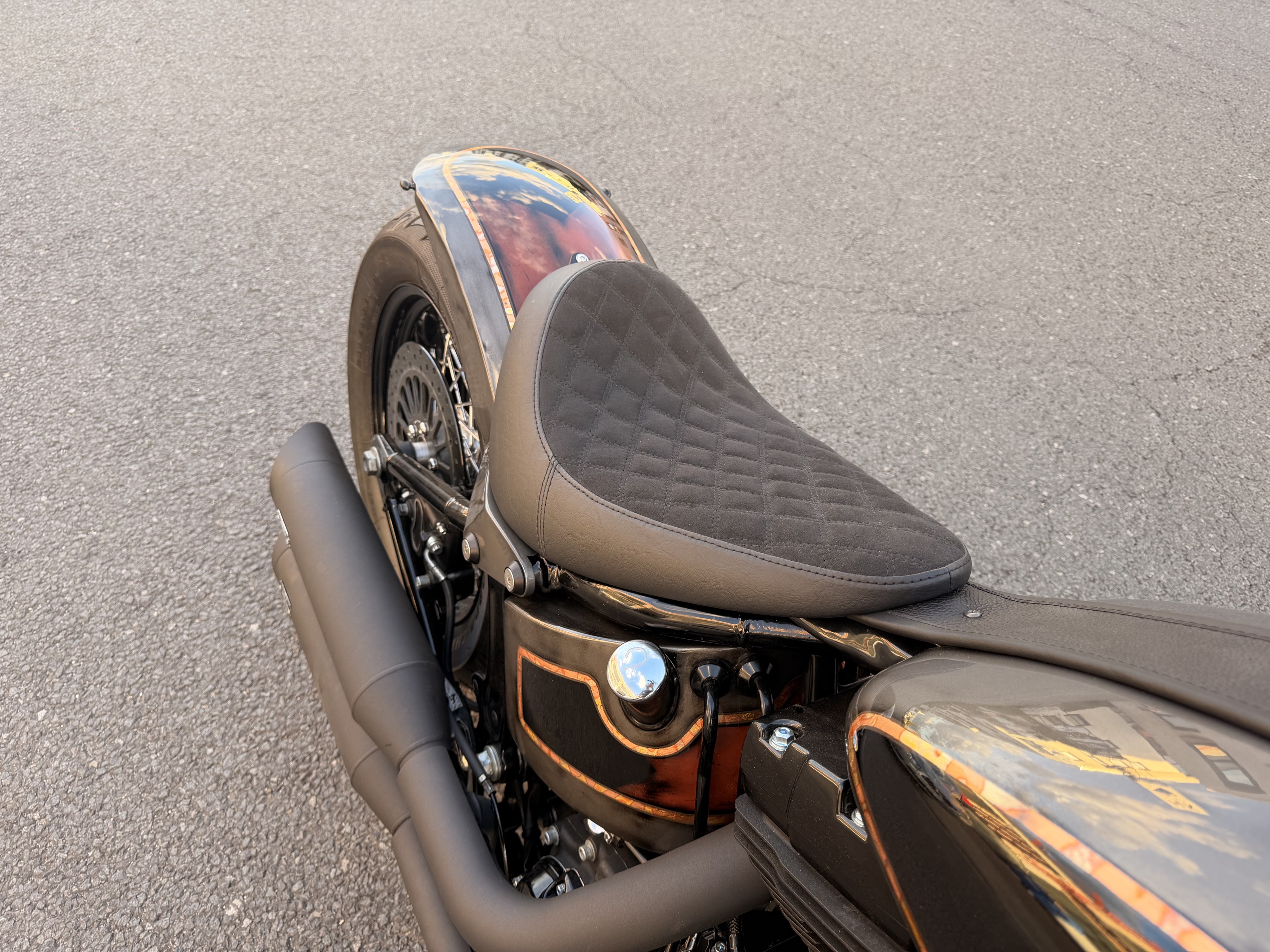 Harley-Davidson FLSB Cross Bones – letztes Baujahr | 5HD1 | 1. Hand | nur 2.500 km | exklusiver Custom-Umbau