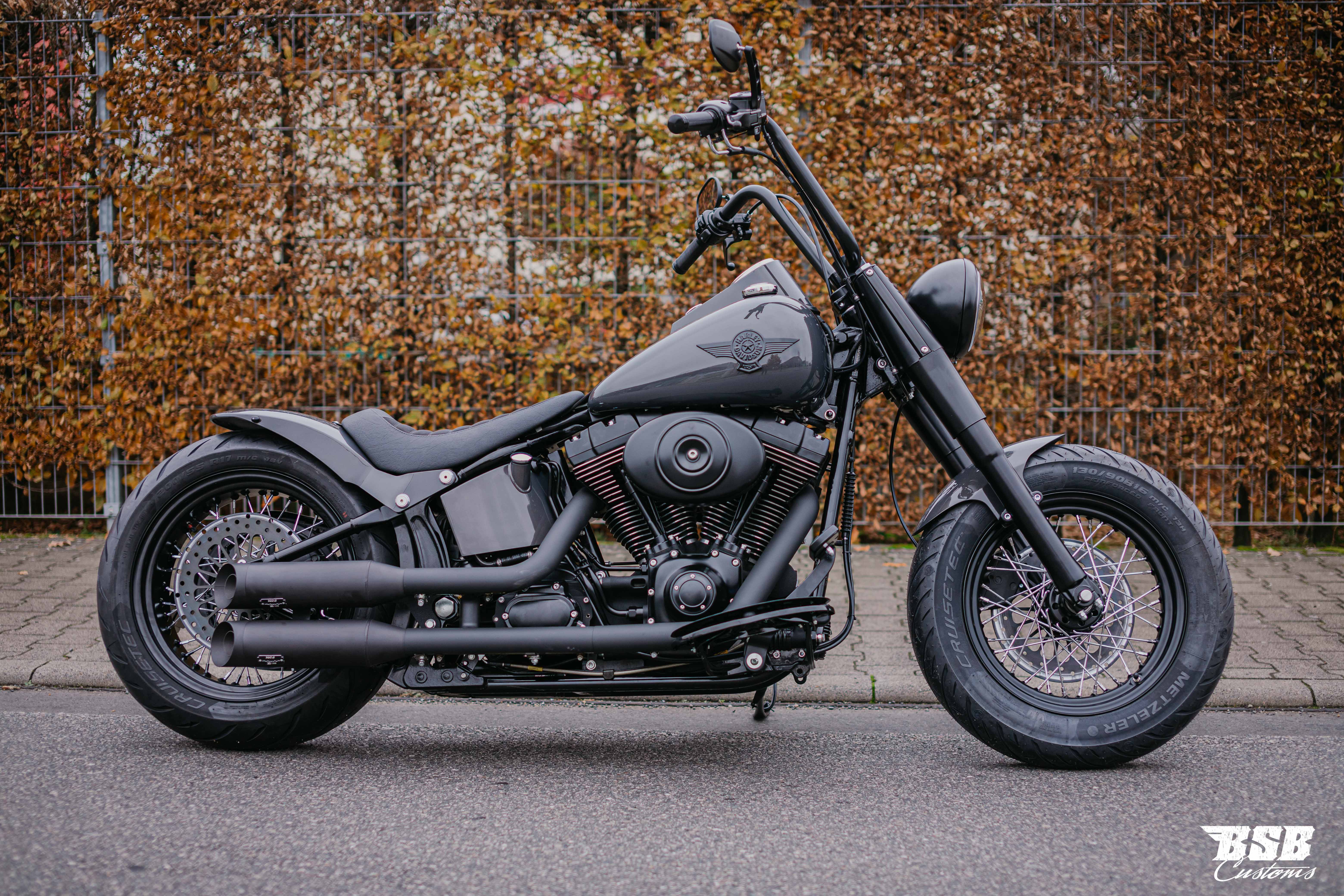 verkauft !!! 2006 Harley Davidson Softail Deluxe Umbau by BSB Customs // MCJ verstellbar + 24 Mona