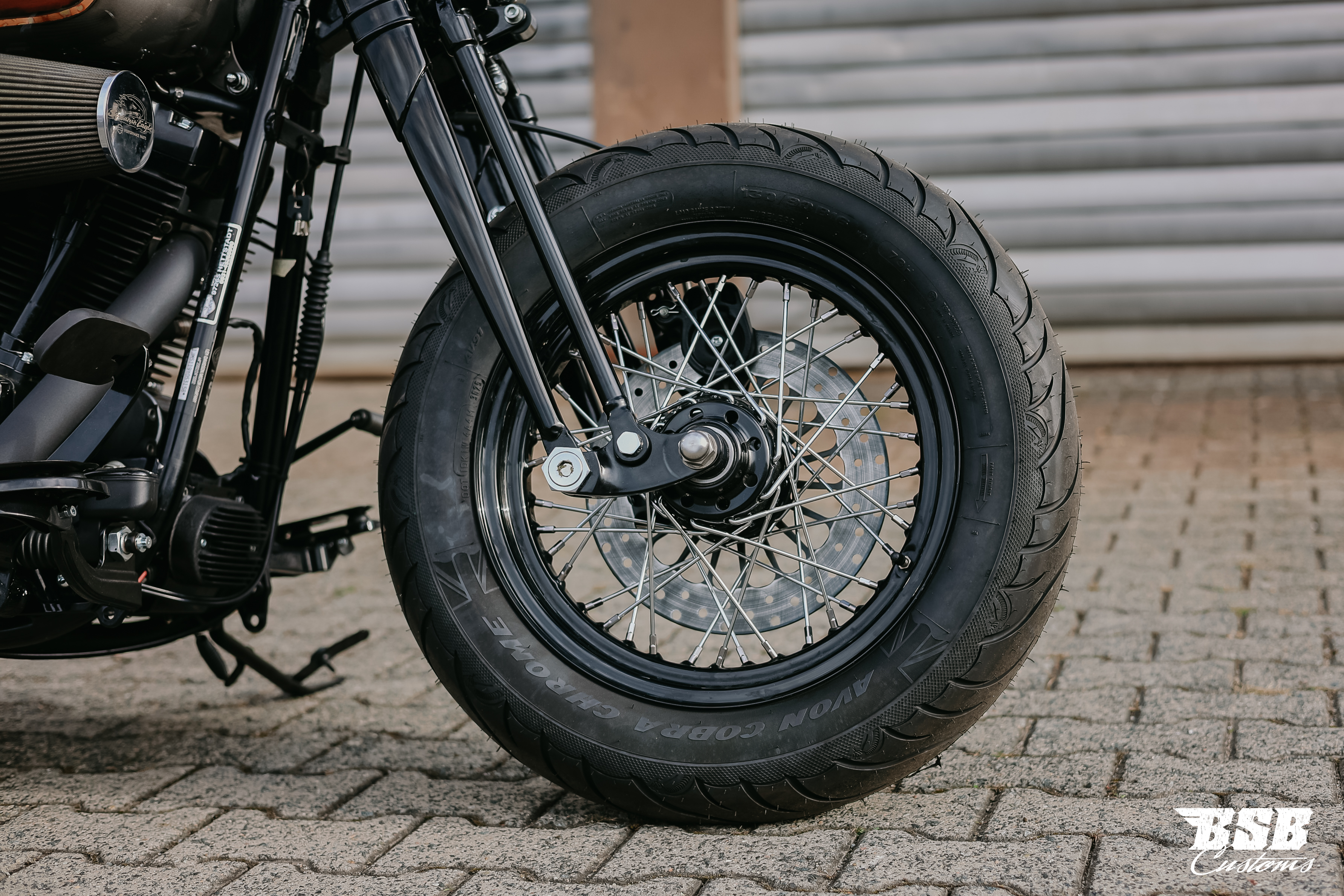 Harley-Davidson FLSB Cross Bones – letztes Baujahr | 5HD1 | 1. Hand |  exklusiver Custom-Umbau