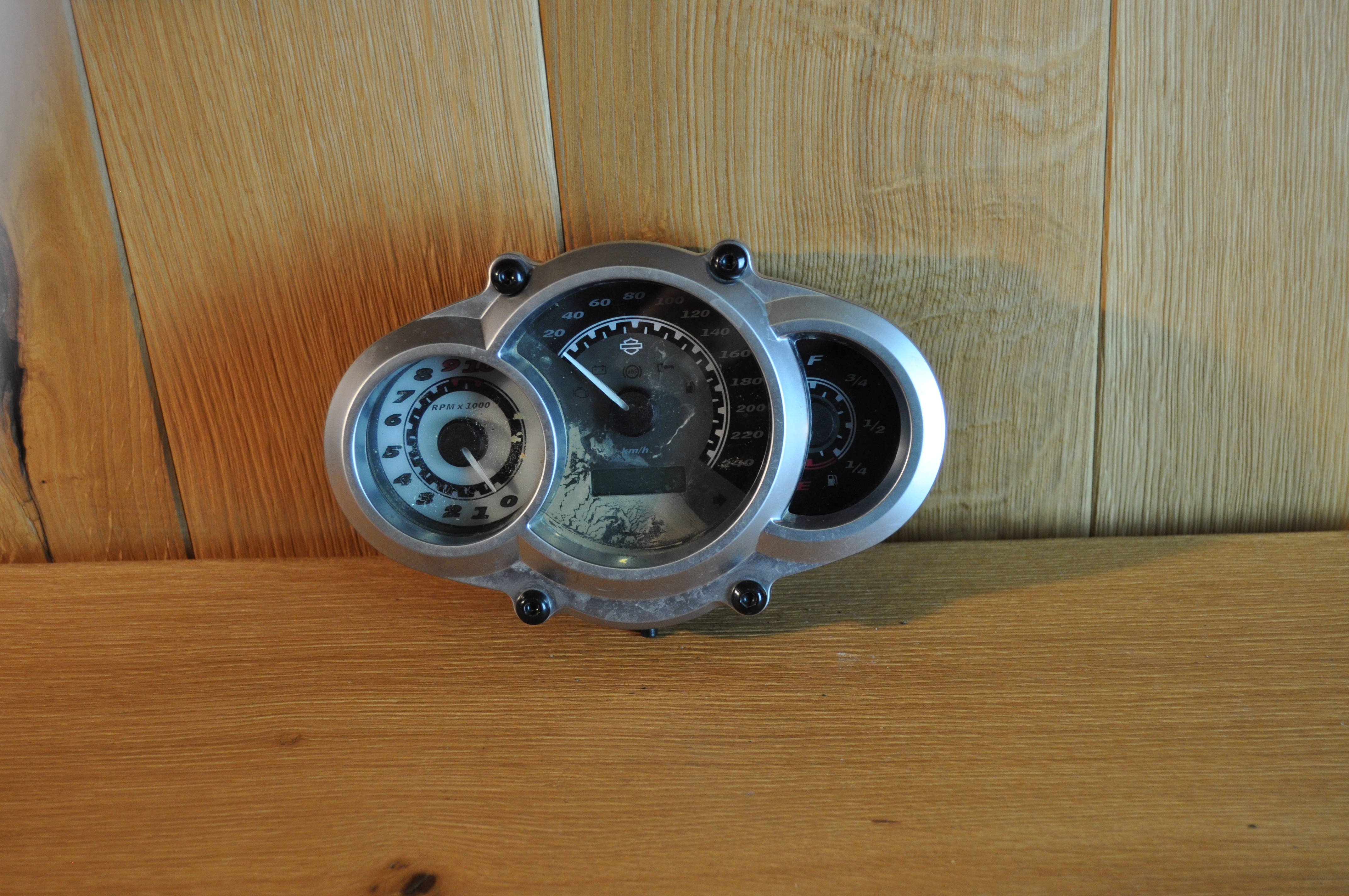Harley-Davidson Kombiinstrument Tacho Drehzahlmesser Tankanzeige Softail / Dyna