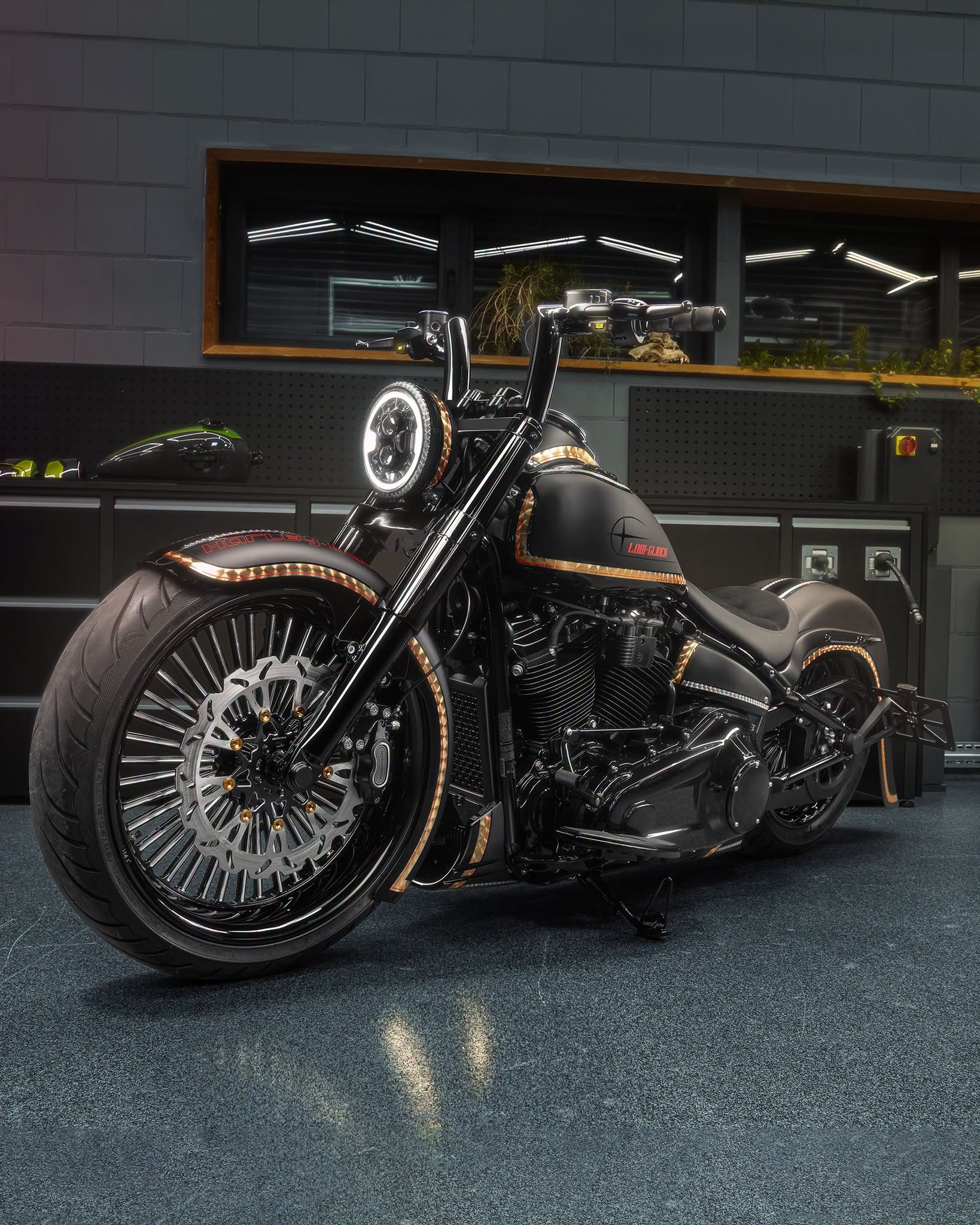 Harley-Davidson Softail 2025 - 2026 Monarch 2" Fat Bars – Lenker für Modelle mit 1-Zoll Risern