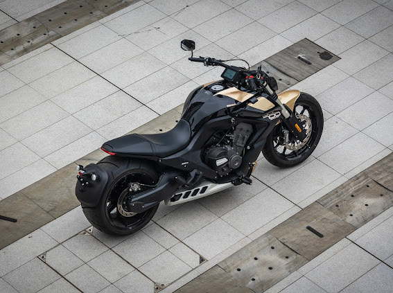 Benda LFC 700 Pro– Airride -300-er Hi-Reifen, ABS / TFT/ Anti-Hopping Kupplung modifiziert by BSB Customs NEUFAHRZEUG!!! Benda LFC 700 Pro– Airride -300-er Hi-Reifen, ABS / TFT/ Anti-Hopping Kupplung modifiziert by BSB Customs NEUFAHRZEUG!!!