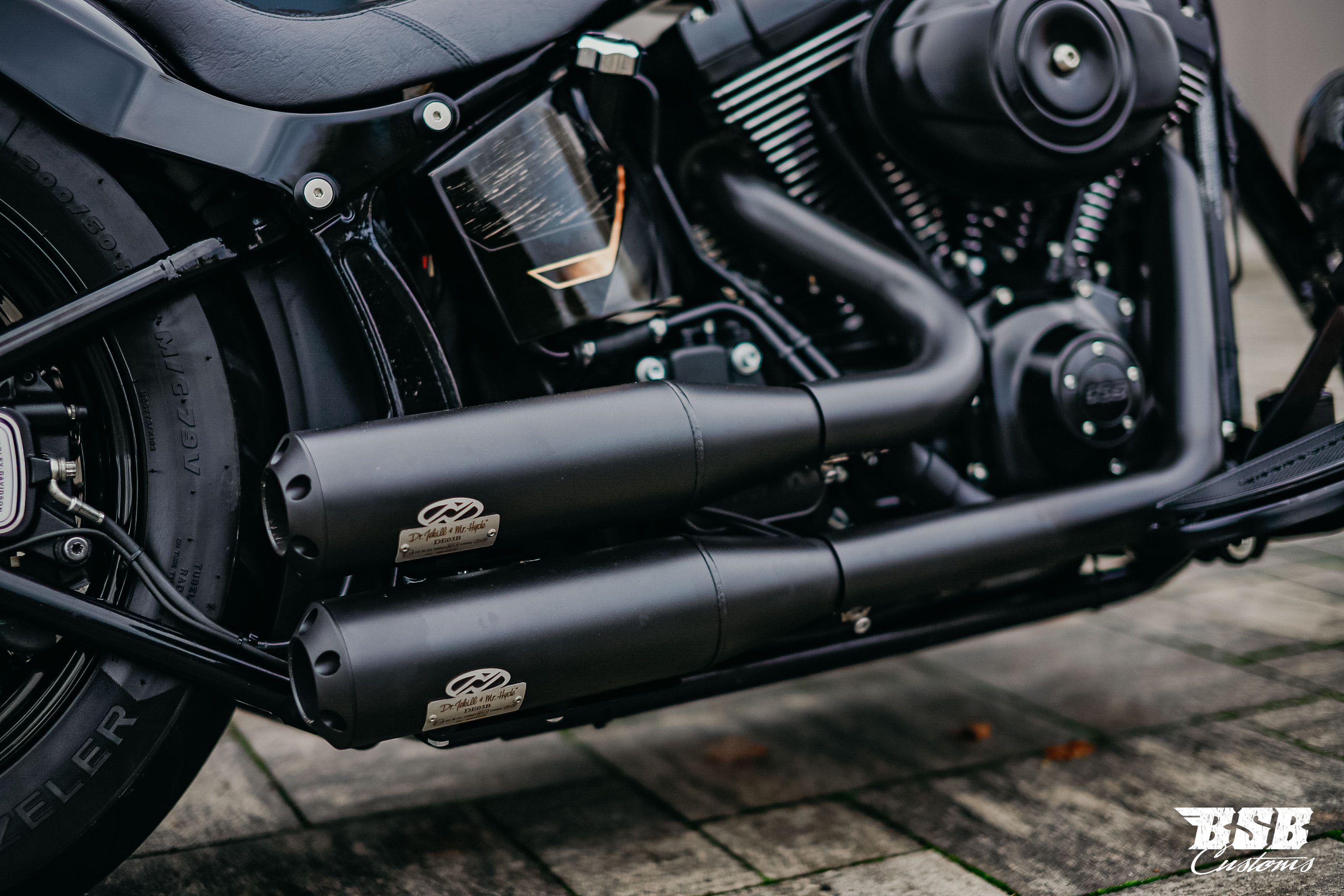 _MG_7811 2015 Softail Heritage by BSB Customs mit Jekill & Hyde -- 24 Monate Garantie // ( ab 320,- EUR finanzieren*)