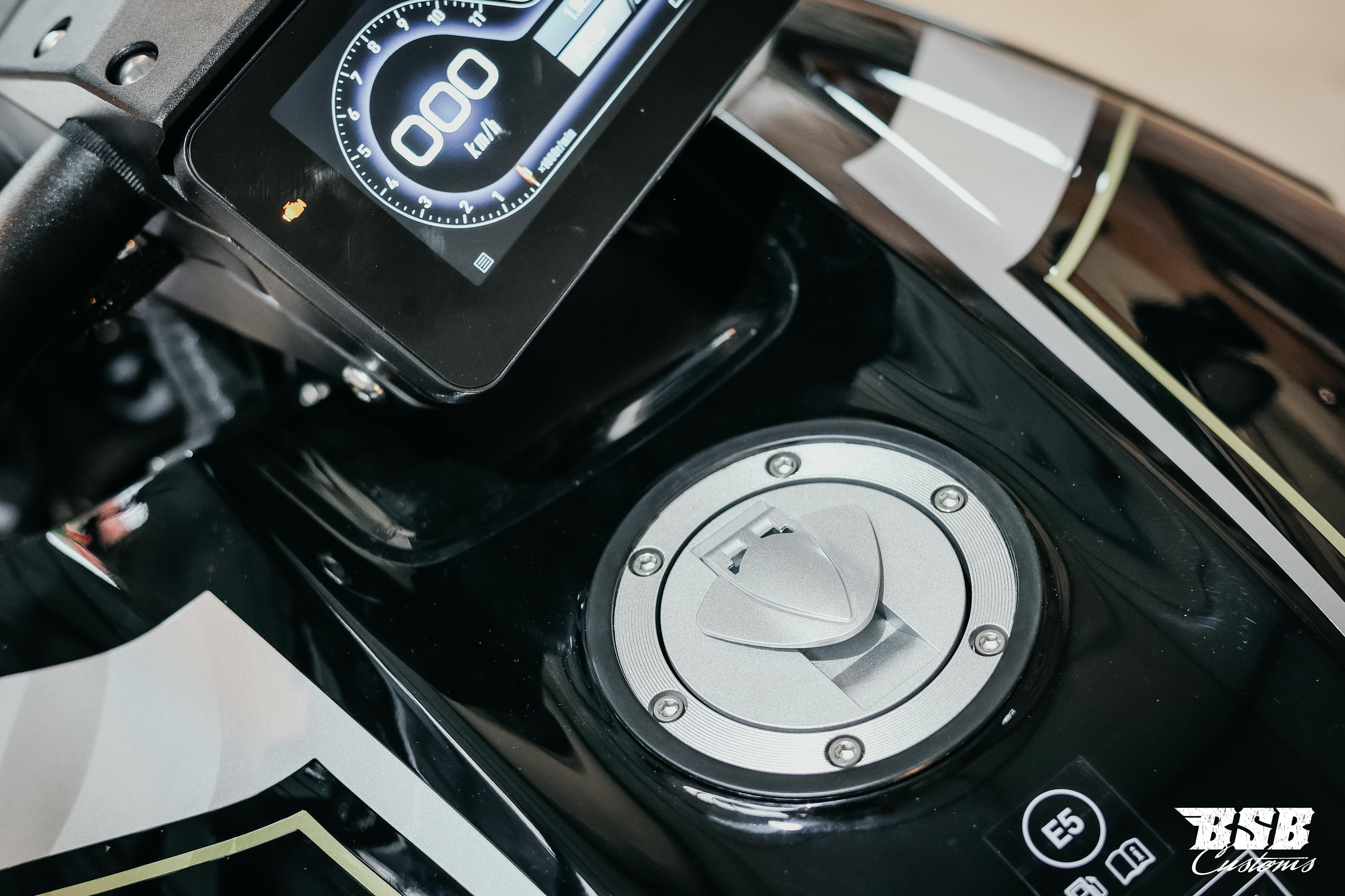 Benda LFC 700 – Der Power-Cruiser der Extraklasse 310-er Hi-Reifen, ABS / TFT/ Anti-Hopping Kupplung modifiziert by BSB Customs NEUFAHRZEUG!!! 