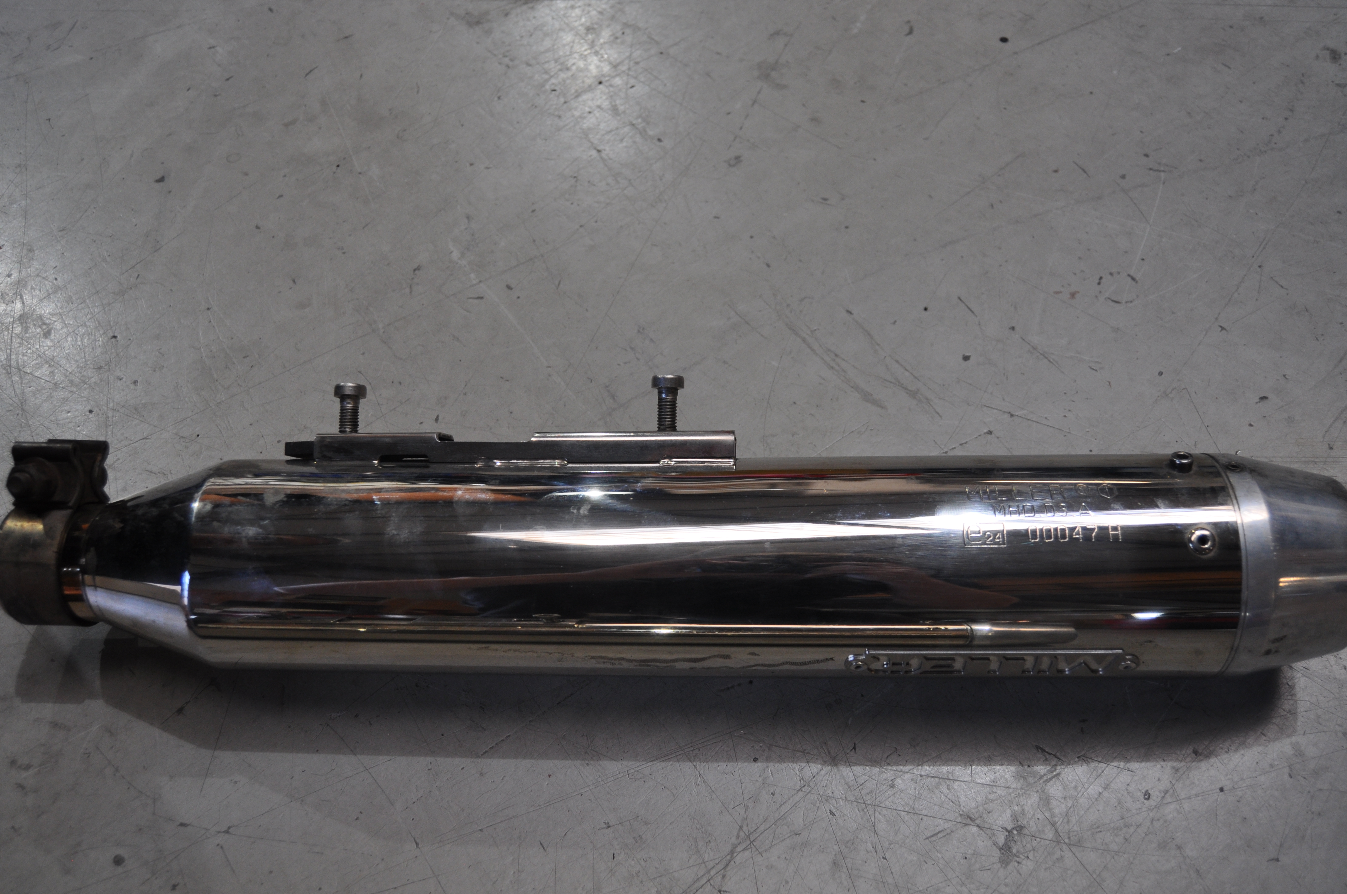 Miller Auspuff Endschalldämpfer Harley Davidson Sportster 883 / 1200 – gebraucht mit Kratzern und EG-Betriebserlaubnis