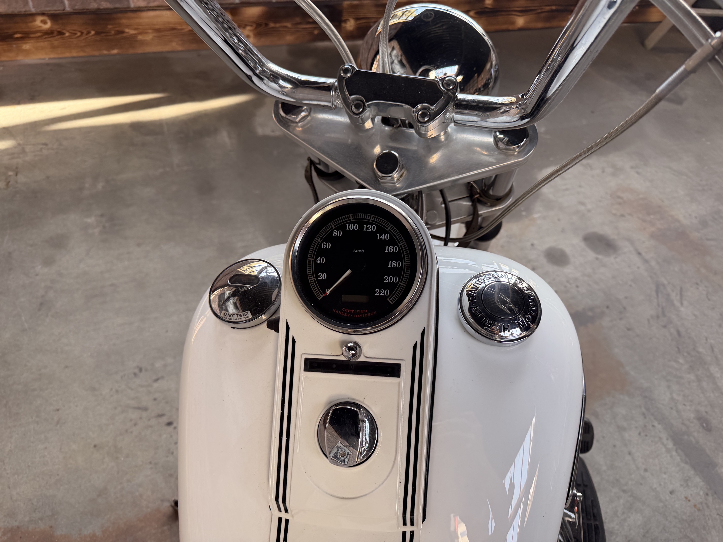 2000 Harley Davidson FXSTB Night Train mit "VERGASER" mit vielen Extras + 12 Monate Garantie 