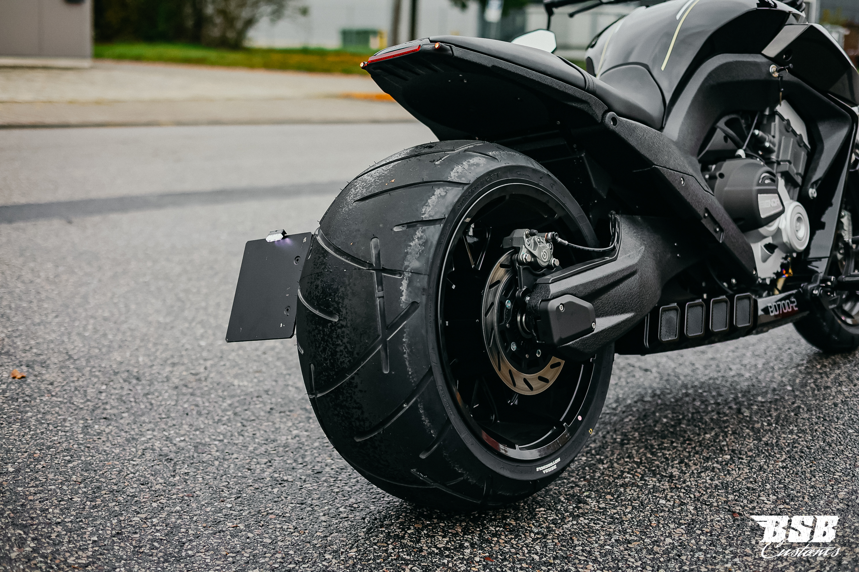 Benda LFC 700 – Der Power-Cruiser der Extraklasse 310-er Hi-Reifen, ABS / TFT/ Anti-Hopping Kupplung modifiziert by BSB Customs NEUFAHRZEUG!!! 