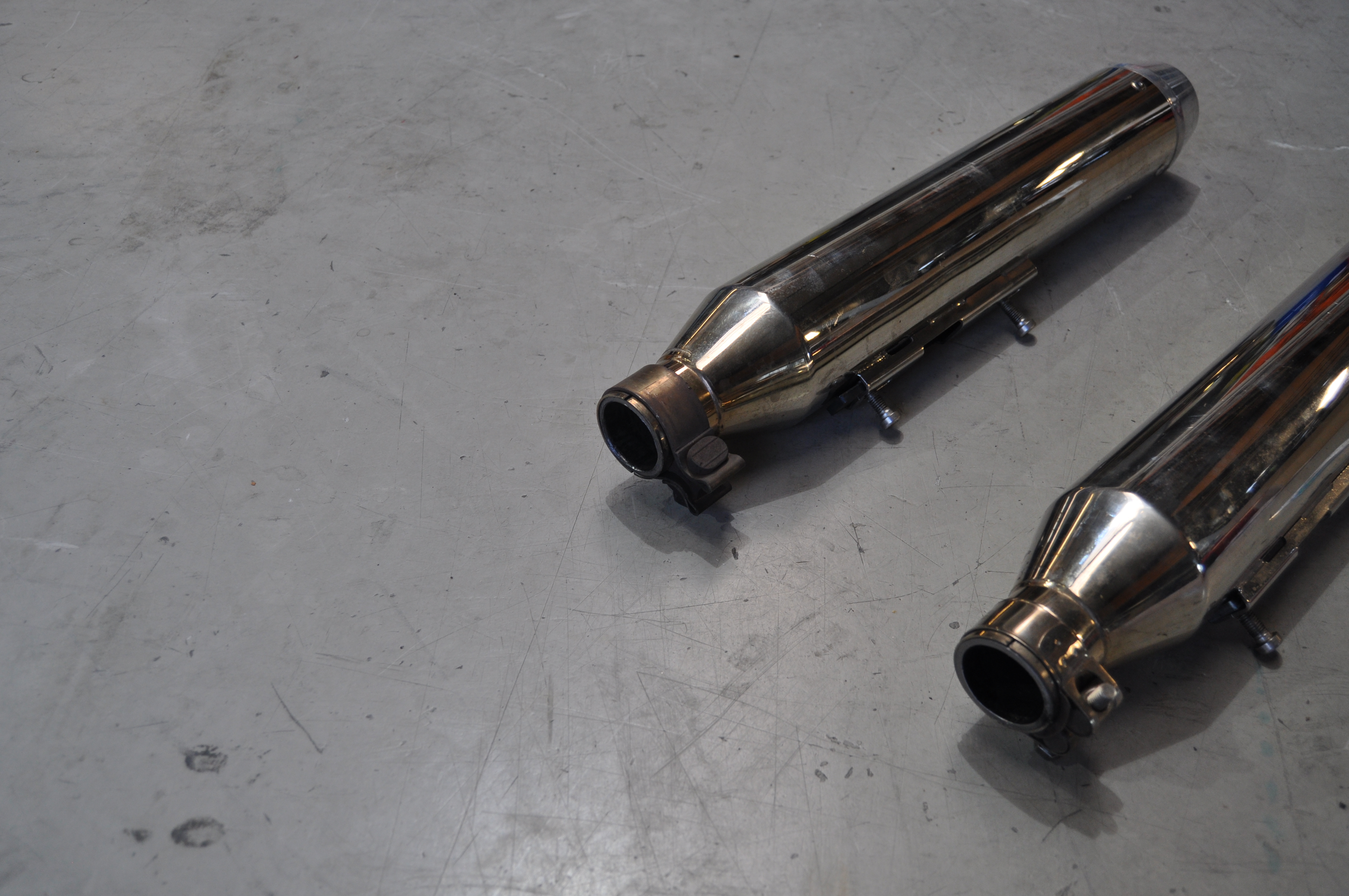 Miller Auspuff Endschalldämpfer Harley Davidson Sportster 883 / 1200 – gebraucht mit Kratzern und EG-Betriebserlaubnis