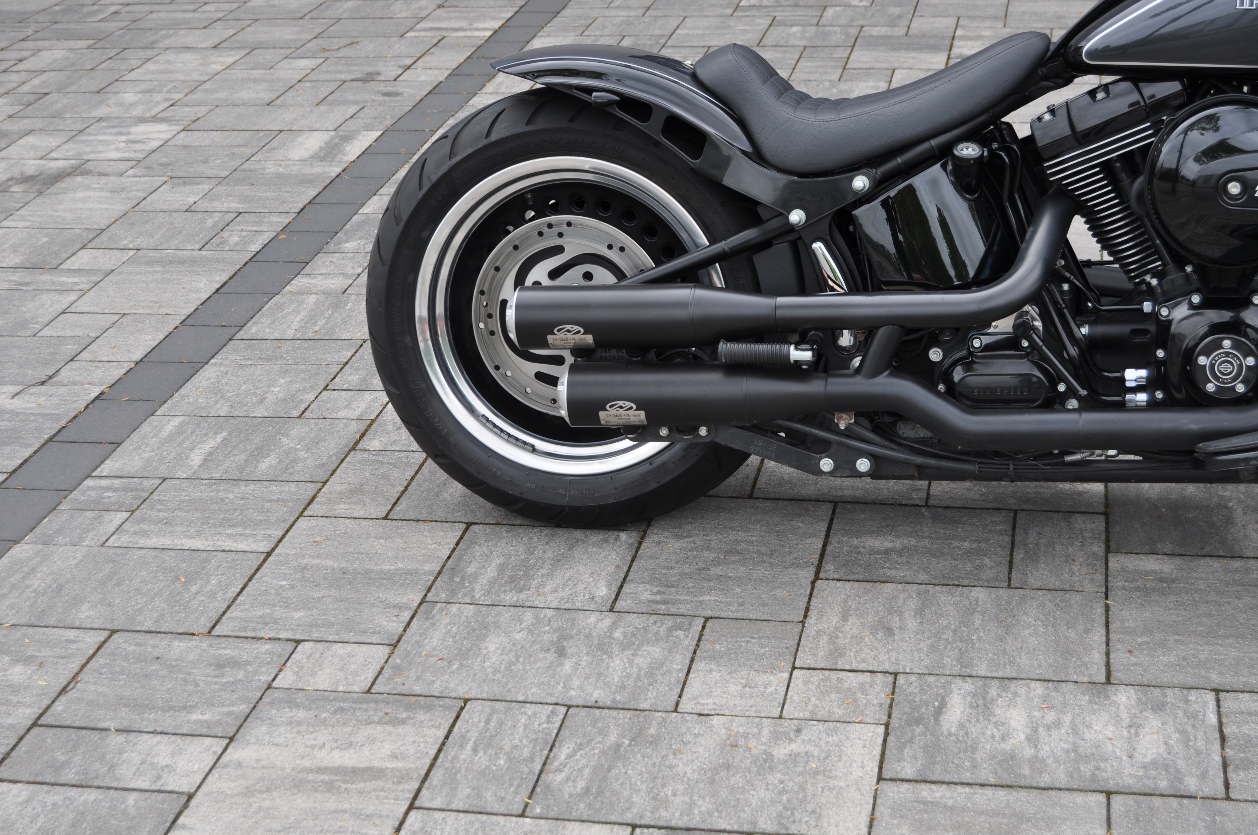 2016 Harley Davidson FAT BOY mit ABS, sehr viele Extras wie Jekil&Hyde / Rückwärtsgang ... Garantie & Finanzierung 