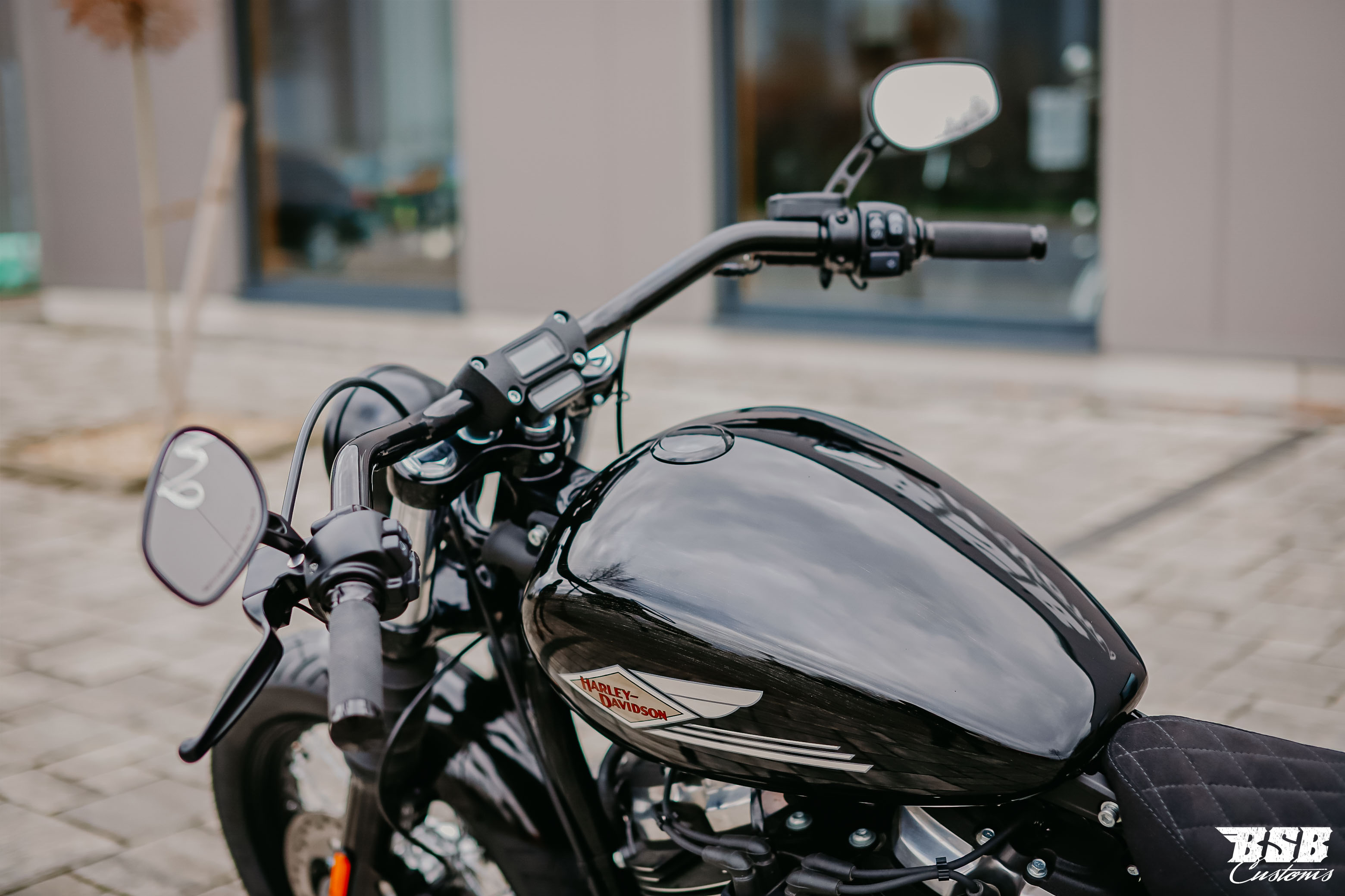 2020 FXBB 107 Softail Street BOB mit Umbau und Jekill & Hyde Anlage bereits ab 285 EUR finanzieren