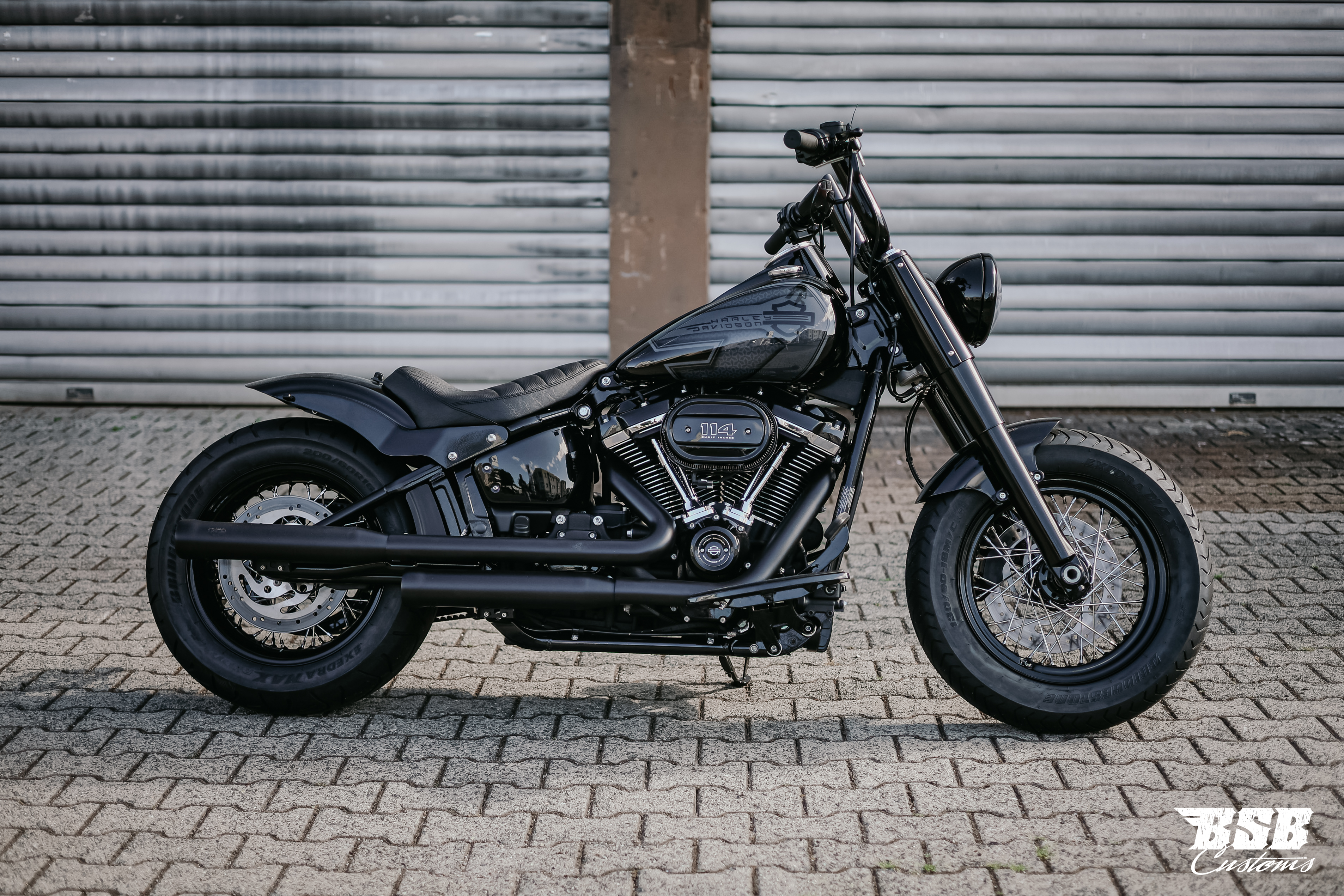 2021 Harley Davidson FLHCS Heritage Softail ABS 114 CUI mit Umbau // Finanzierung ab 4,99% ohne Anzahlung möglich 