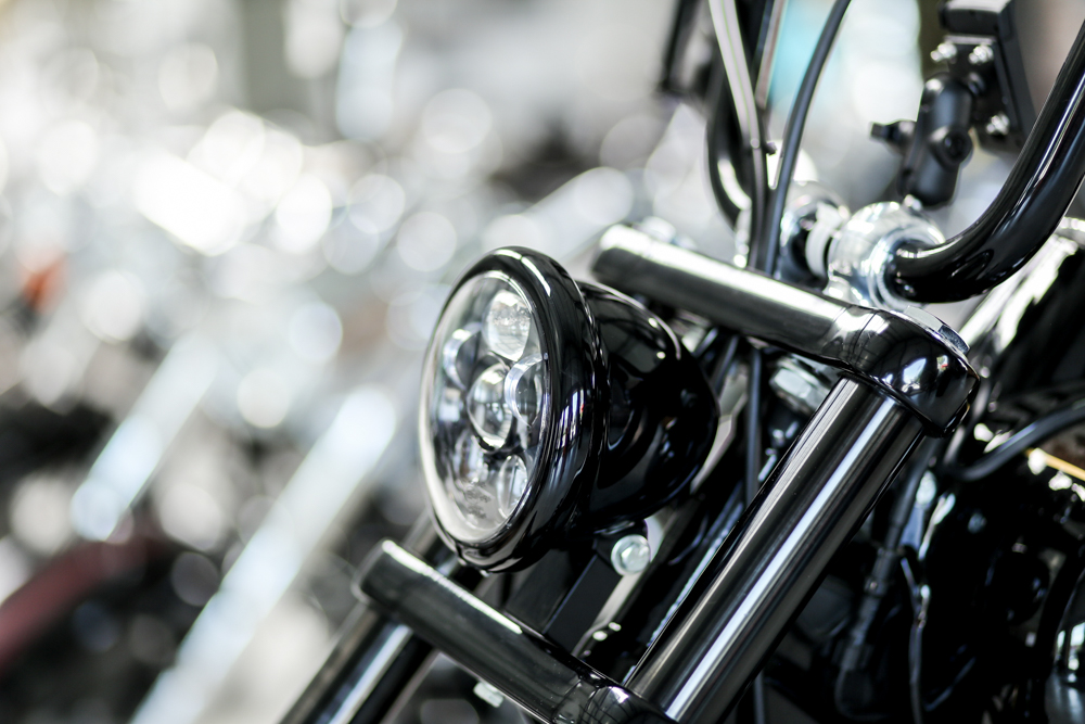 5,75" / 5 3/4 Scheinwerfergehäuße für mit Klarglass Einsatz für alle Sportster Softail oder Dyna Modelle