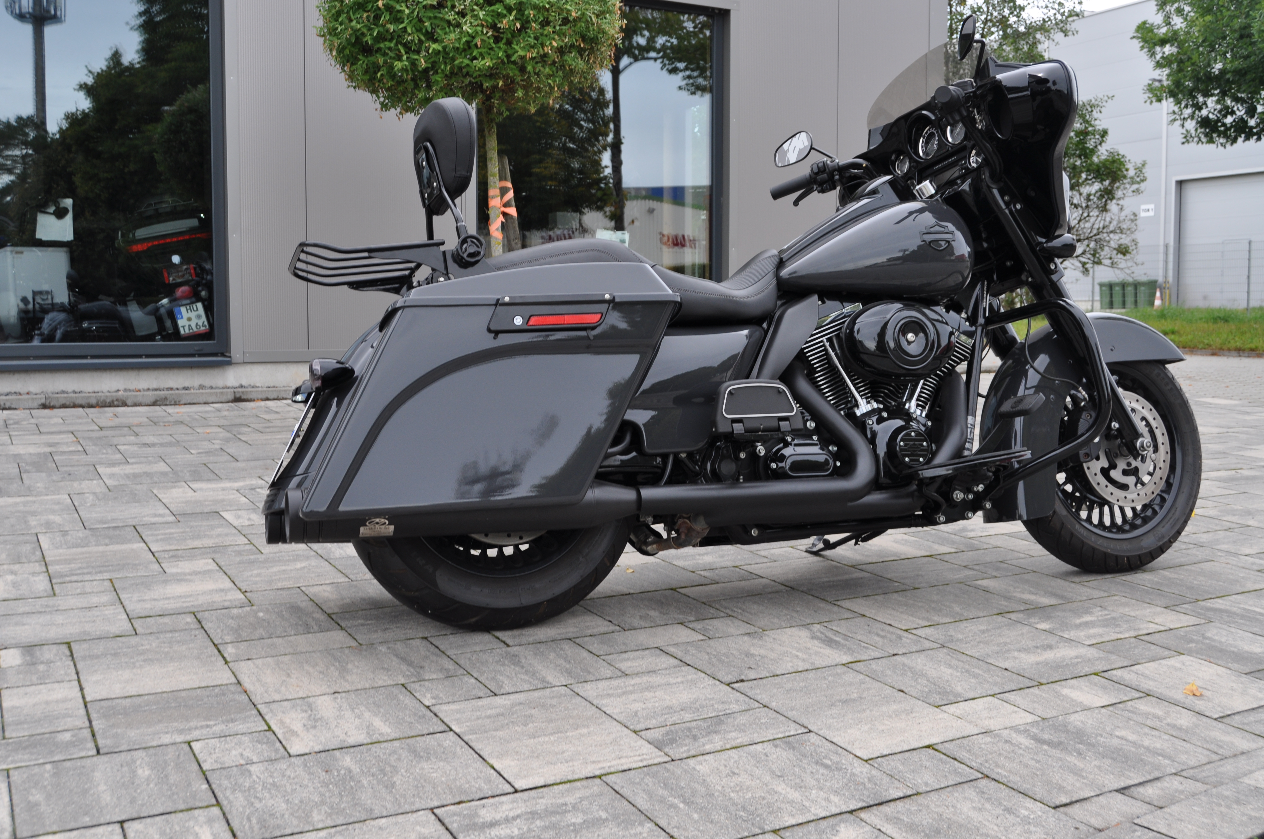 2013 Harley davidson FLHTK Elektra Limited Edition mit Jekill & Hyde Anlage  + 12 Monate Garantie 