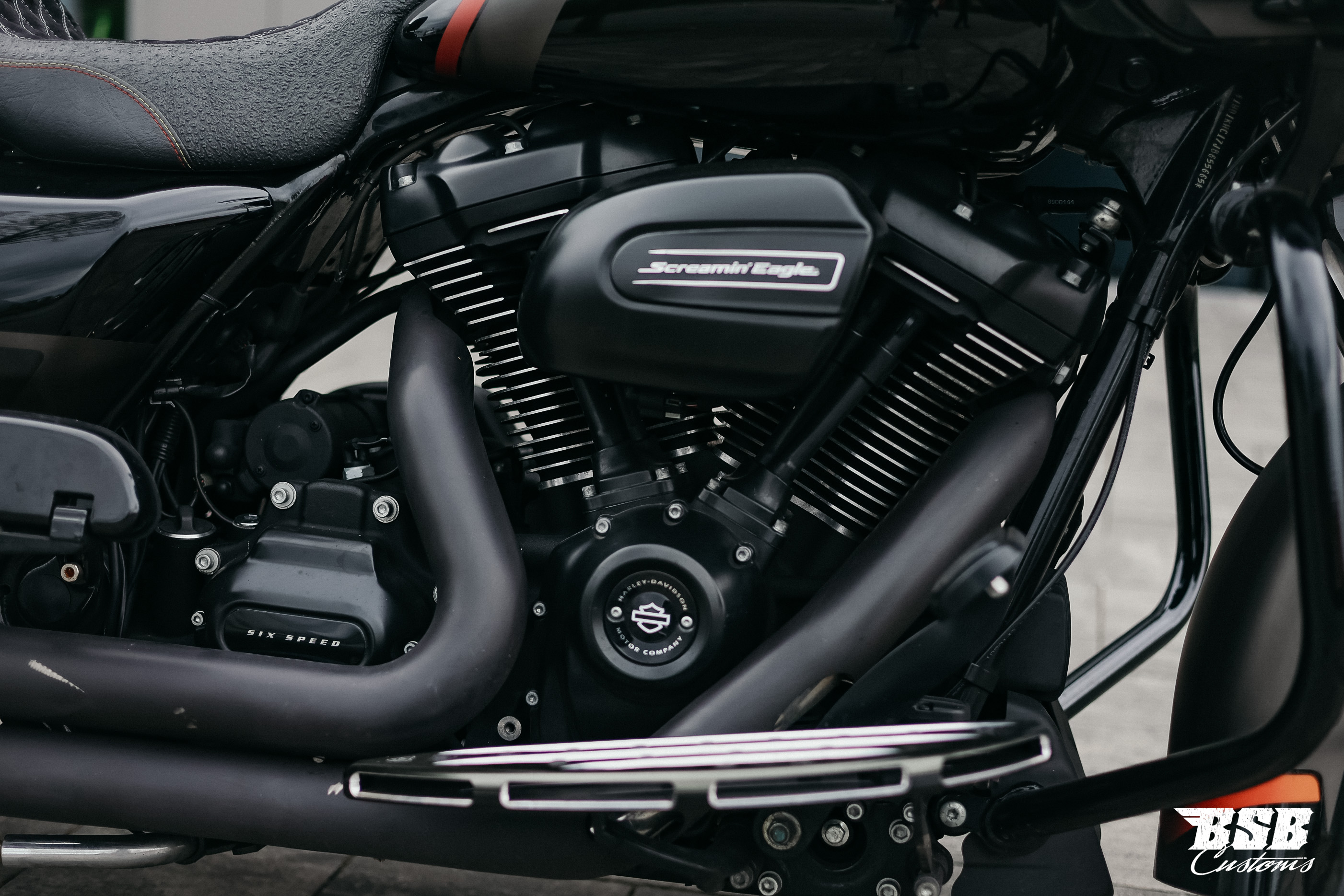 2018 FLTR ROAD GLIDE 107 CUI  mit Jekill&Hyde Anlage // Airride // Airbrush // Garantie 