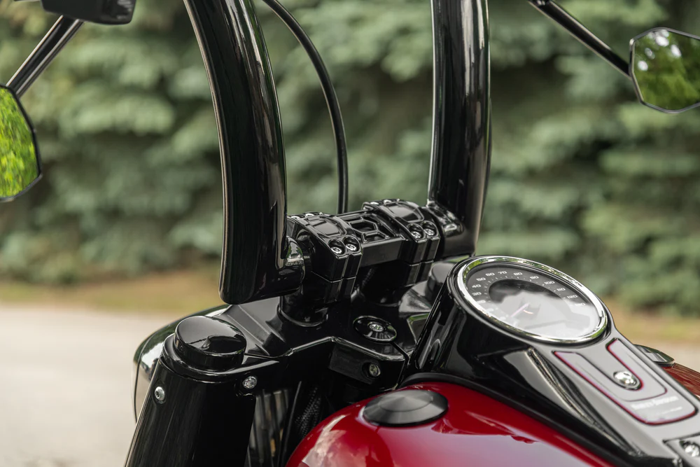 Killer Custom Handlebar Riser & Clamp Kit „Task Force“ – 2" Lenkererhöhung für Harley-Davidson Softail