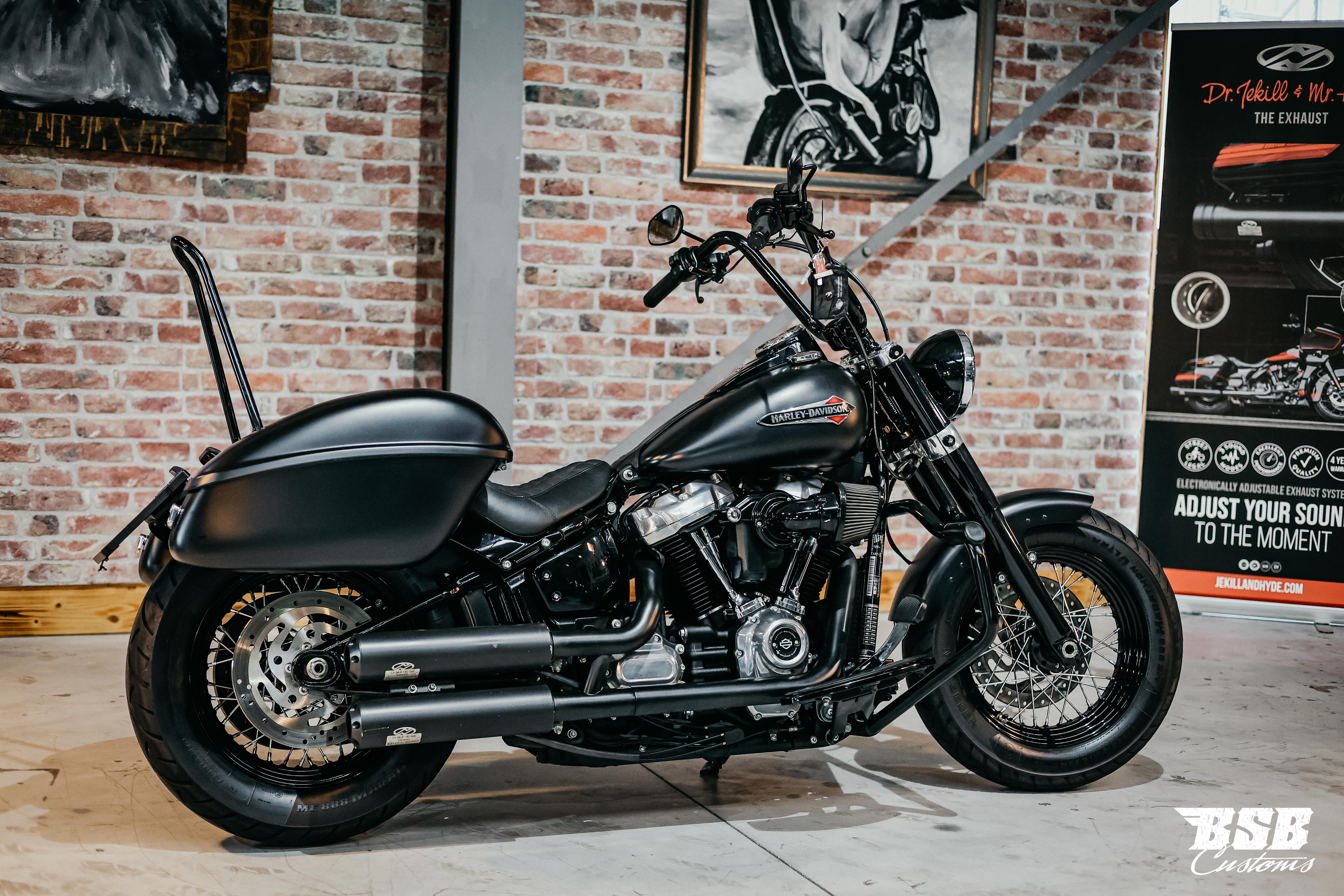 Harley Davidson FLSL Softail Slim M8 107 | Jekill & Hyde | Garantie ...  Finanzierung ab 5,99% möglich 