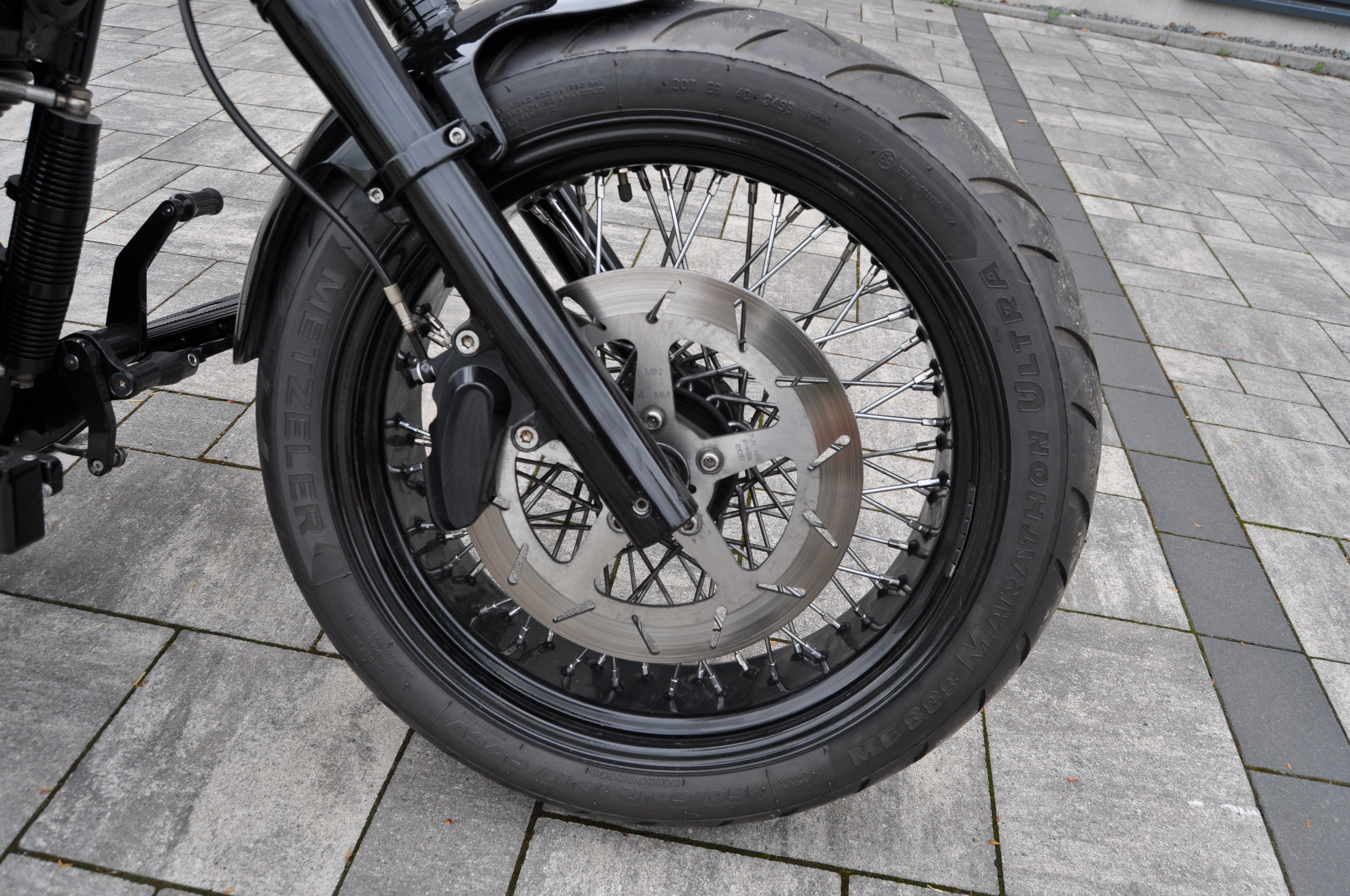 94`Suzuki VS 1400 Intruder  Mega Umbau mit 280er Reifen, Thunderbike Custom Parts sehr viele Extras   + 12 Monate Garantie 