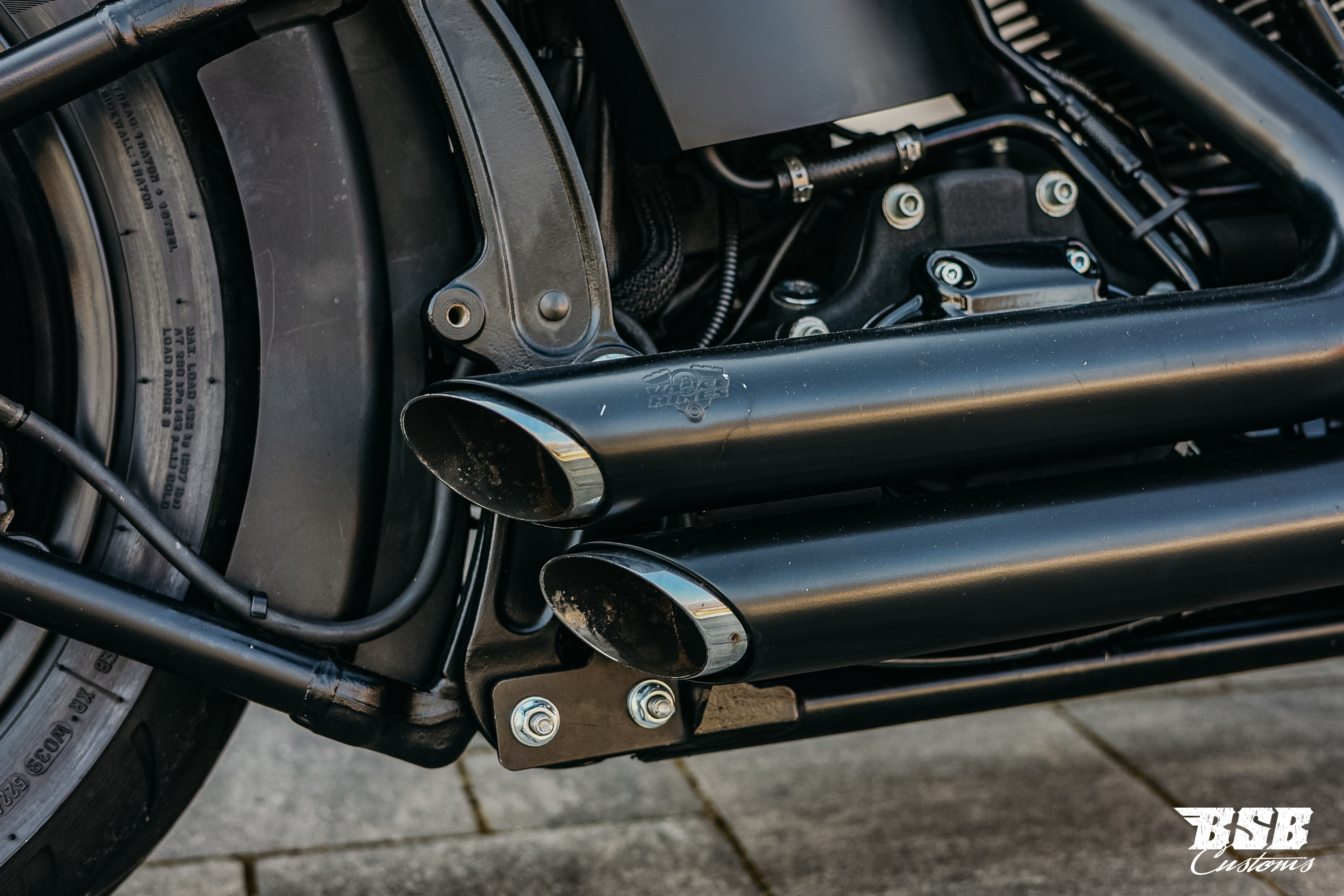 2013 Harley Davidson FLSTF FAT BOY Spezial // 103 CUI Mega-Umbau  ///  Finanzierung ab 5,99% möglich  ab 300 eur / mtl.