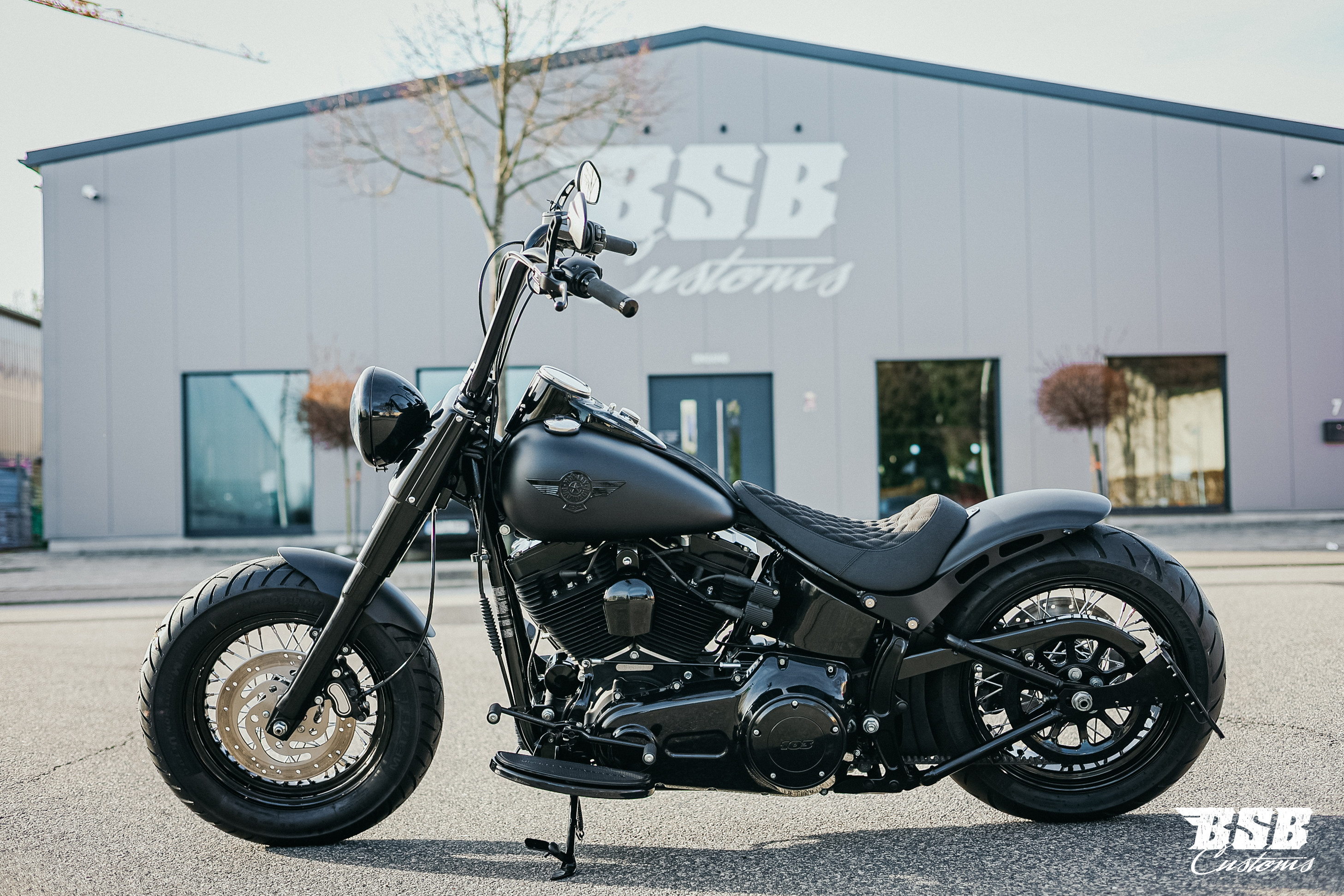 2014 Harley Davidson FLS Softail SLIM 103 CUI Mega-Umbau  ///  Finanzierung ab 3,99% möglich  ab 300 eur / mtl. 