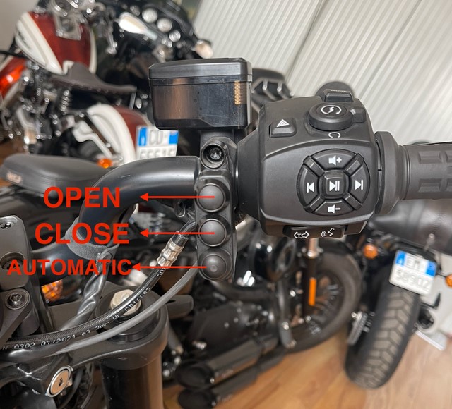 MCJ – 2 in 2 Edition | 120 mm Durchmesser | Schwarz oder Chrom | Endkappen B073 / B080 | Für Harley Touring bis 2016