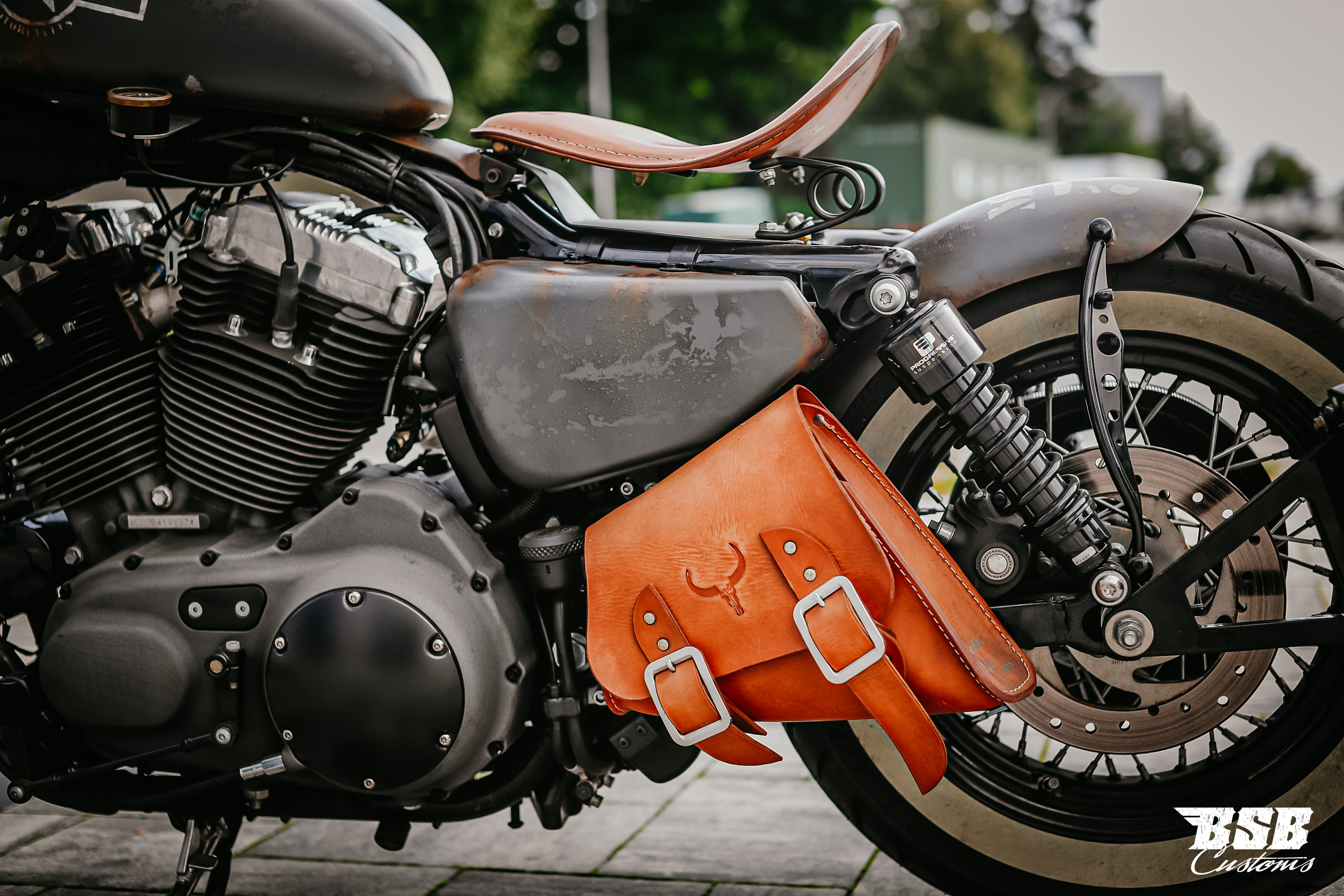 _MG_2141 2011 XL 1200 Nighstre Top Umbau Bobber Style Penzl, Thunderbike usw.