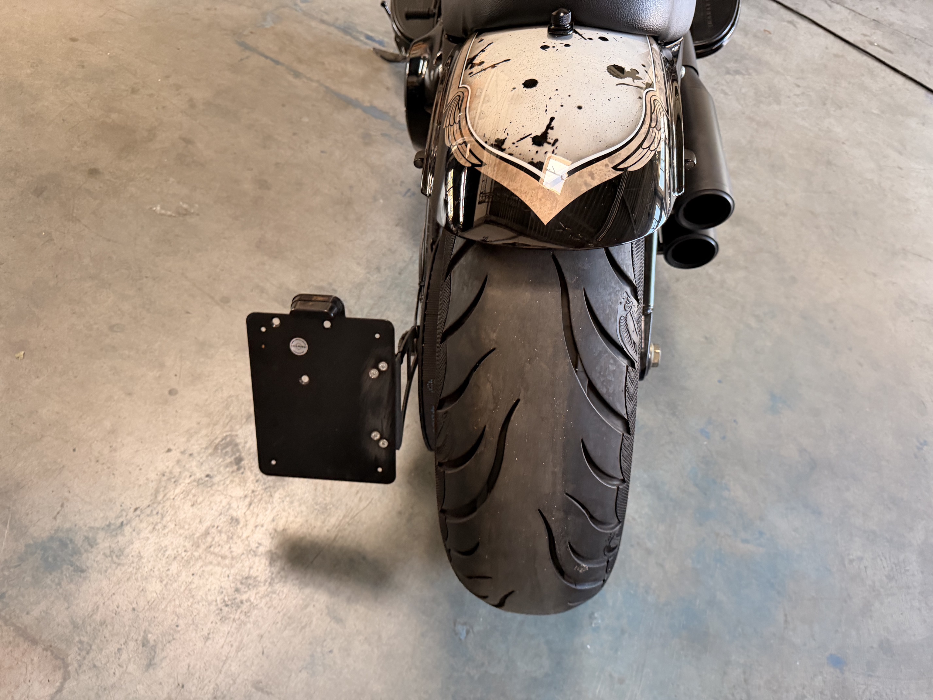 2015 Harley Davidson FLS Softail Slim  /// TOP UMBAU /// Kess TechAnlage // Airbrush-Lackierung //   Finanzierung möglich   