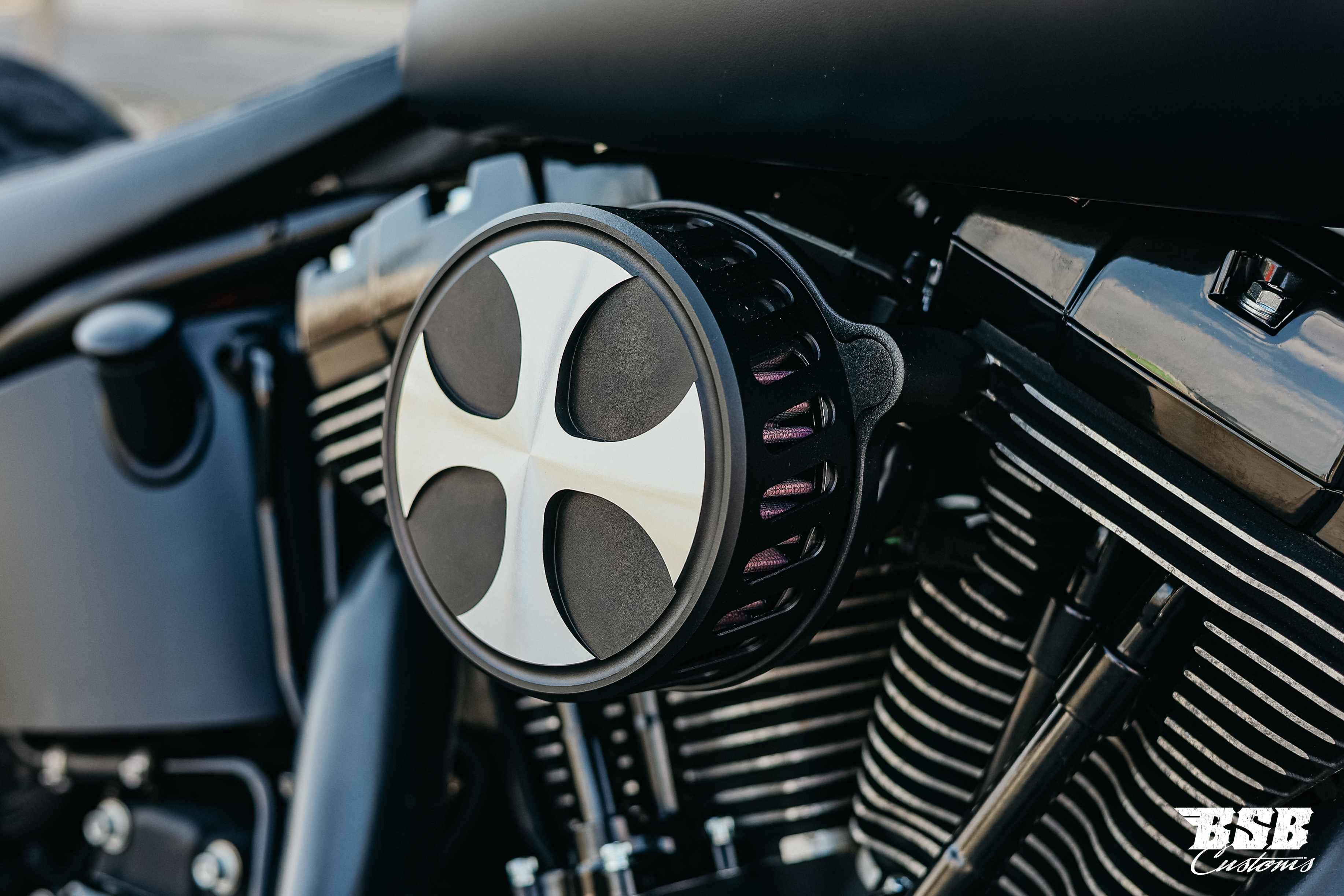 2013 Harley Davidson FLSTF FAT BOY Spezial // 103 CUI Mega-Umbau  ///  Finanzierung ab 5,99% möglich  ab 300 eur / mtl.