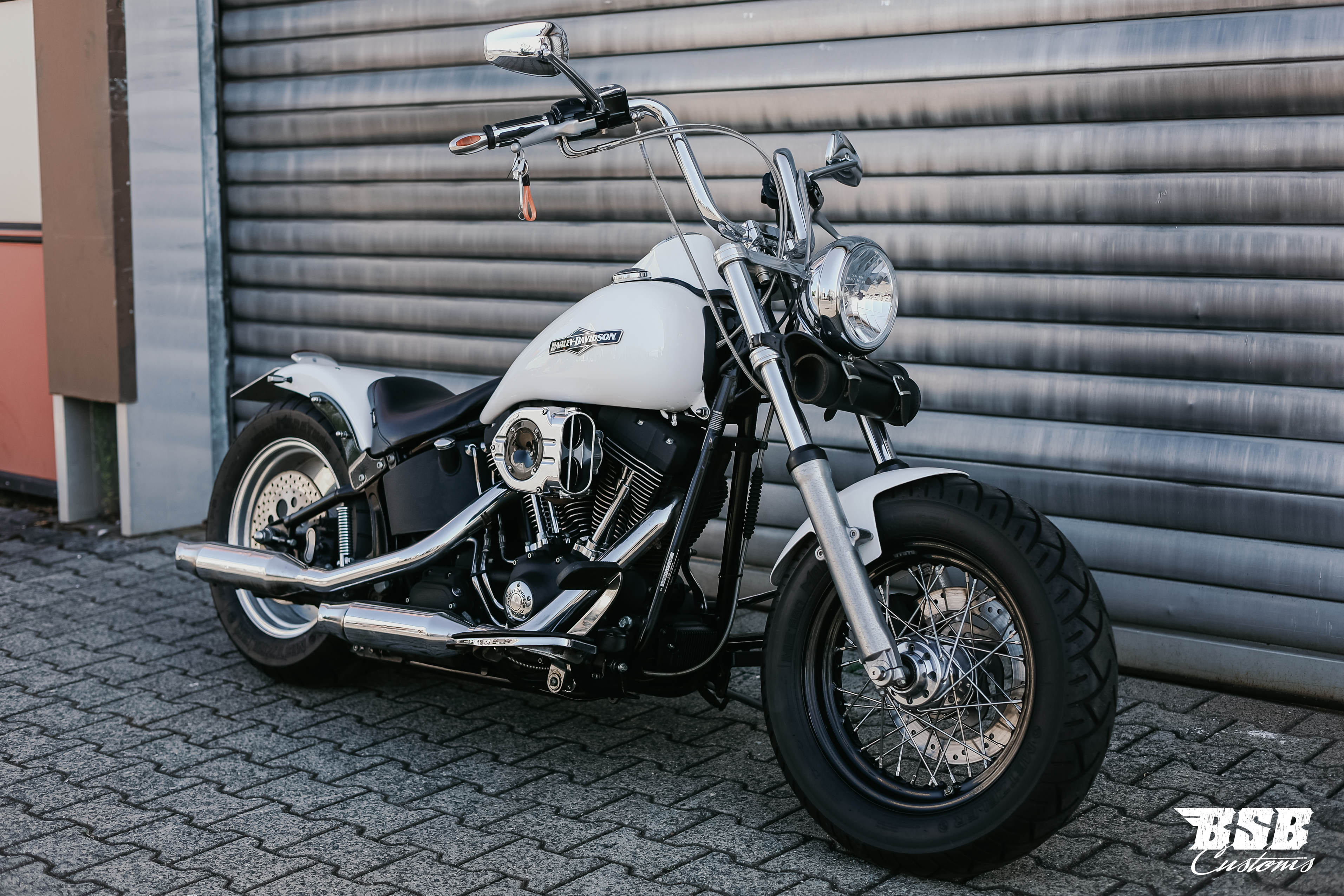 2000 Harley Davidson FXSTB Night Train mit "VERGASER" mit vielen Extras + 12 Monate Garantie 