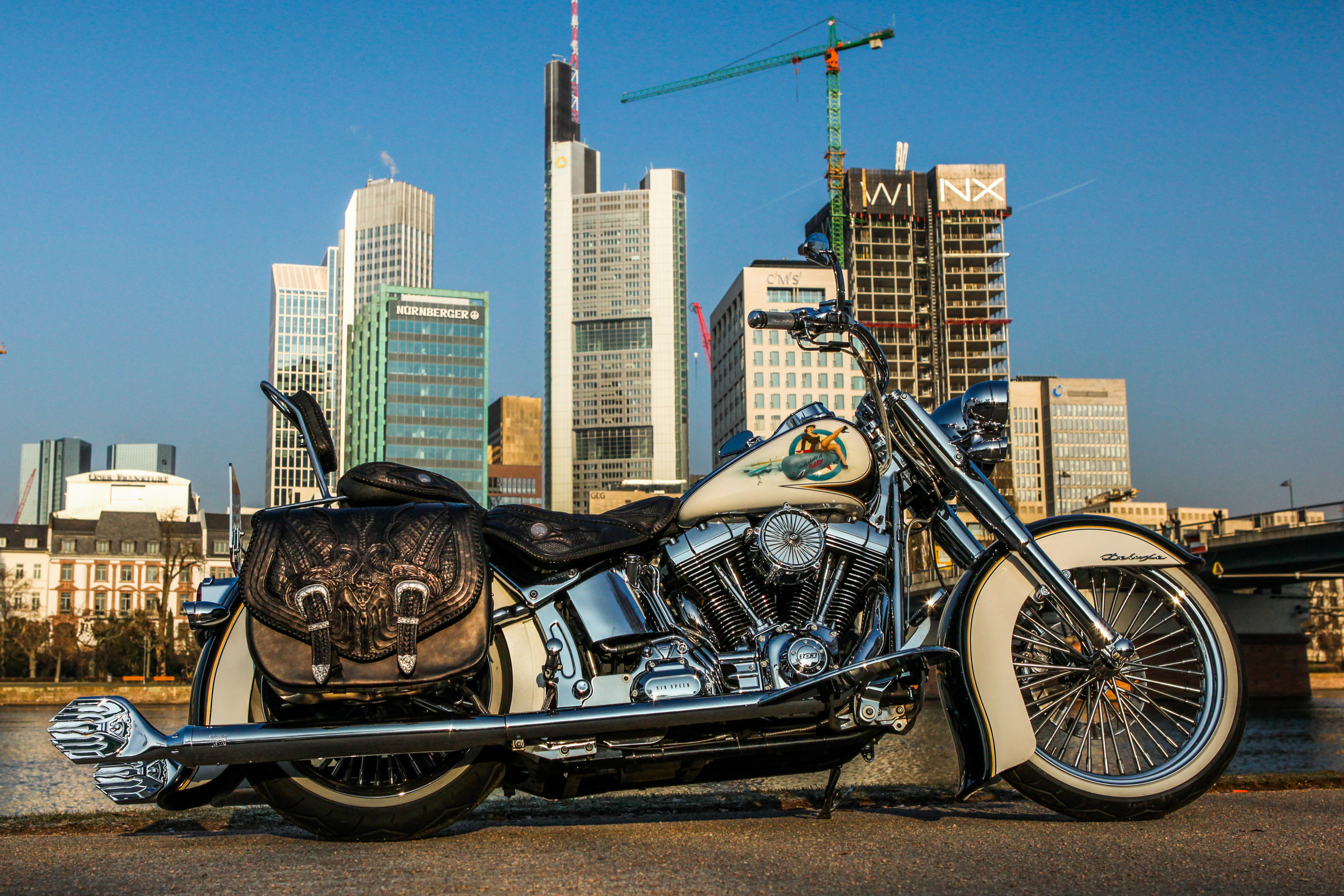 2015 FLSTN Softail Deluxe Mexican Chicano Style Umbau by BSB Customs  ab 480 EUR finanzieren*