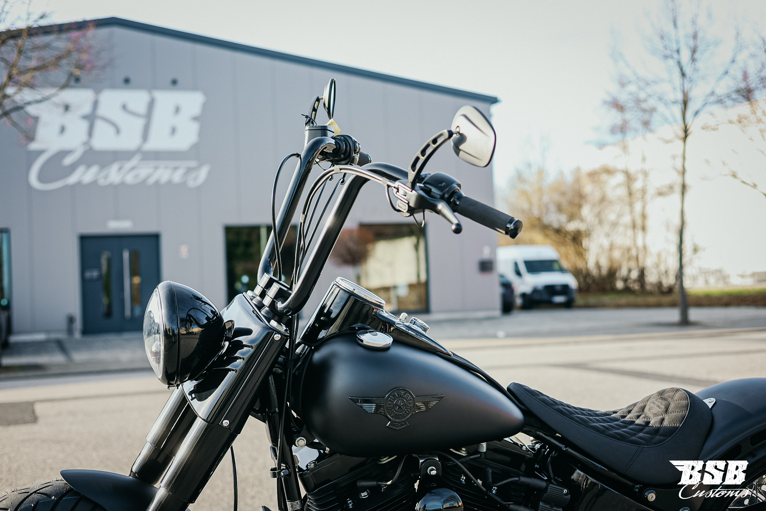 2014 Harley Davidson FLS Softail SLIM 103 CUI Mega-Umbau  ///  Finanzierung ab 3,99% möglich  ab 300 eur / mtl. 
