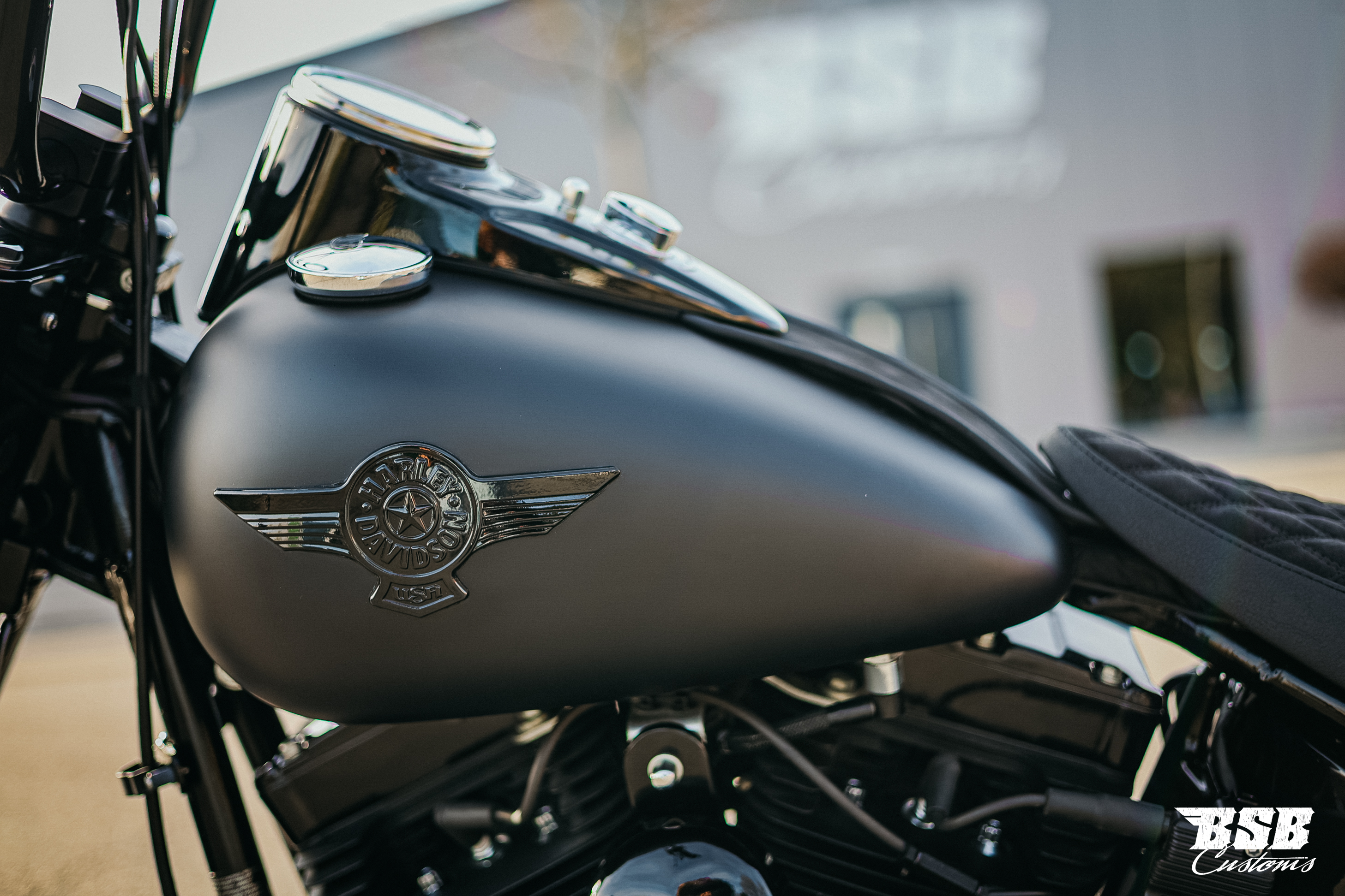 2014 Harley Davidson FLS Softail SLIM 103 CUI Mega-Umbau  ///  Finanzierung ab 3,99% möglich  ab 300 eur / mtl. 