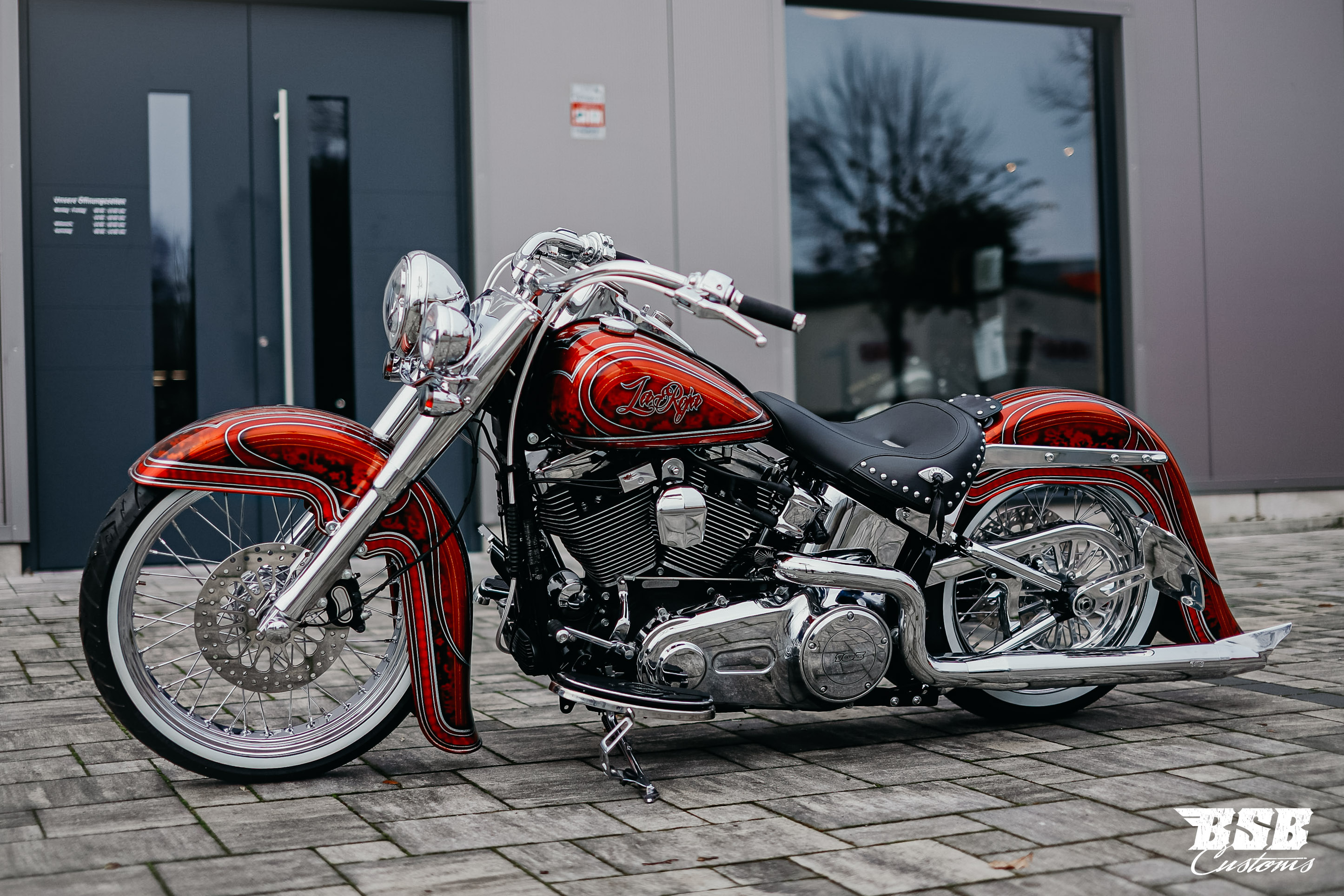 2014 Softail "La Roja"  Mexican Chicano Style Umbau by BSB Customs  sehr viele Extras... ab 345 EUR finanzieren* 