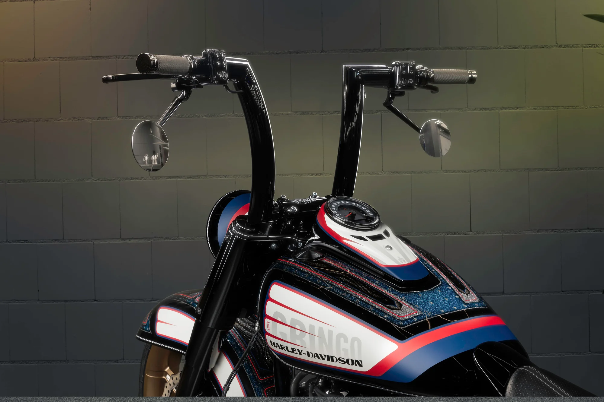 Harley-Davidson Softail 2025 - 2026 Monarch 2" Fat Bars – Lenker für Modelle mit 1-Zoll Risern