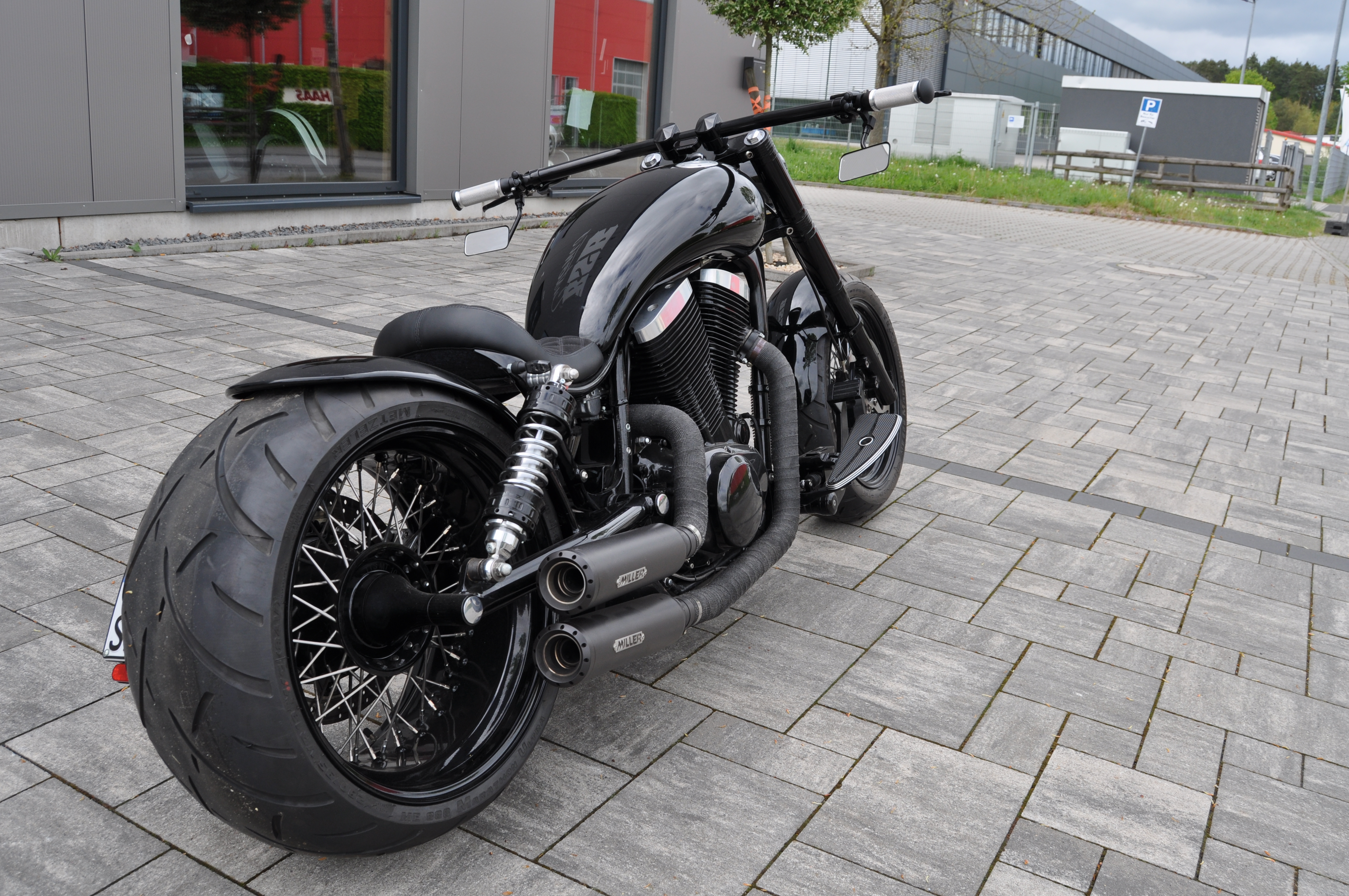 94`Suzuki VS 1400 Intruder  Mega Umbau mit 280er Reifen, Thunderbike Custom Parts sehr viele Extras   + 12 Monate Garantie 