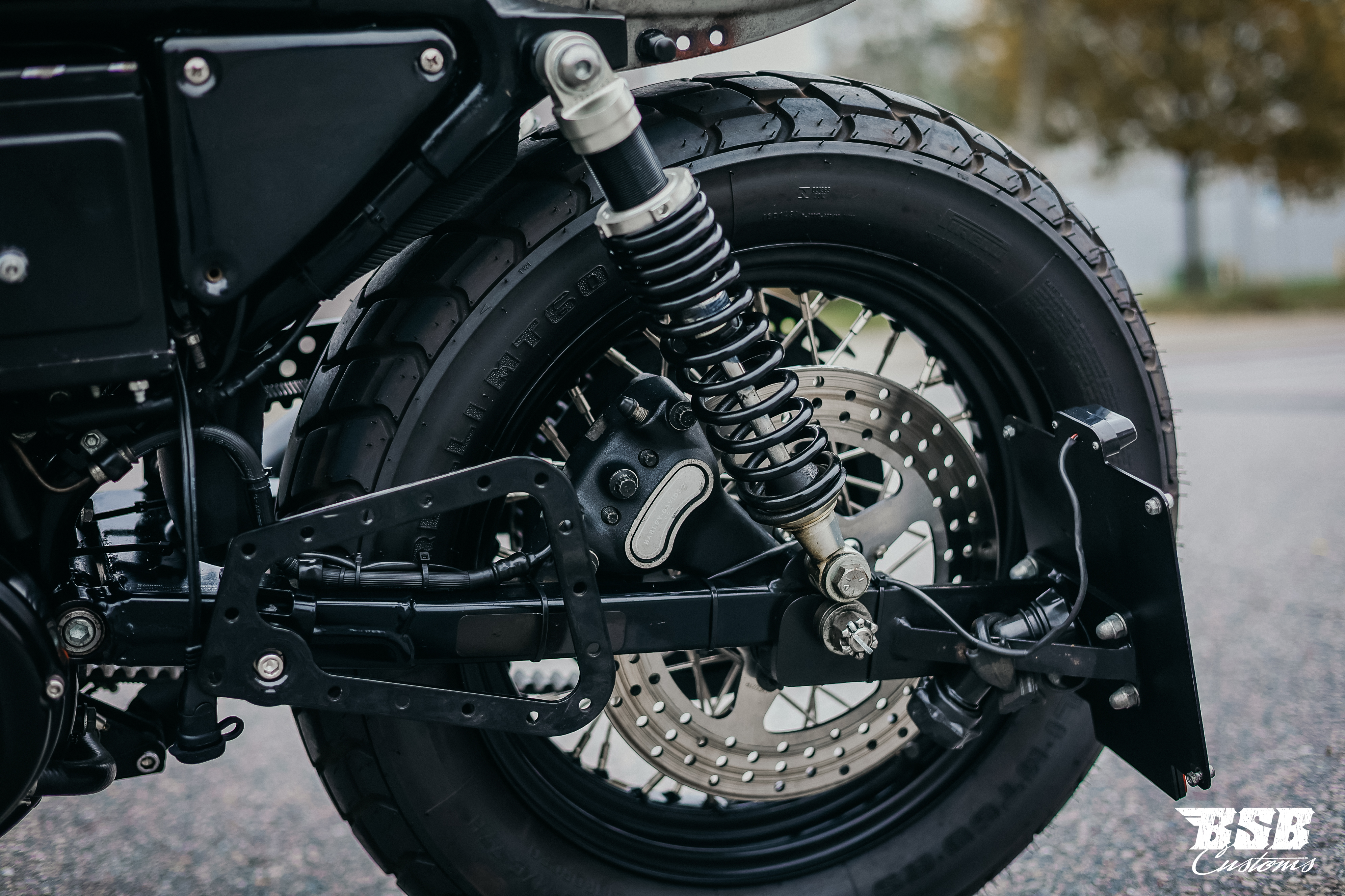 2001 Harley Davidson XL 883 mit Megaumbau und Leistungsteigerung auf 1200ccm 