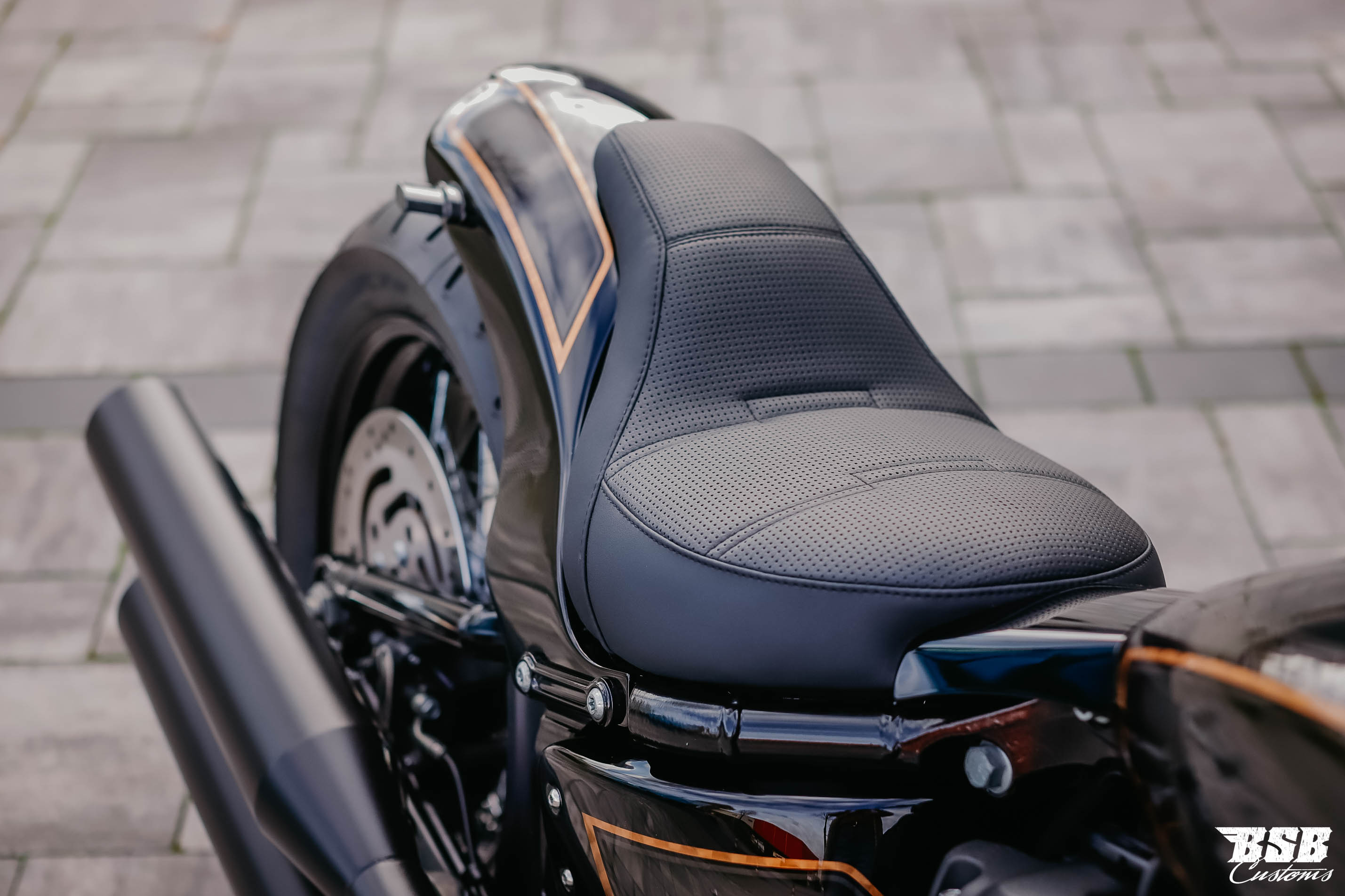 2019 FXBB 107 Softail Street BOB mit Umbau und Jekill & Hyde Anlage + Garantie