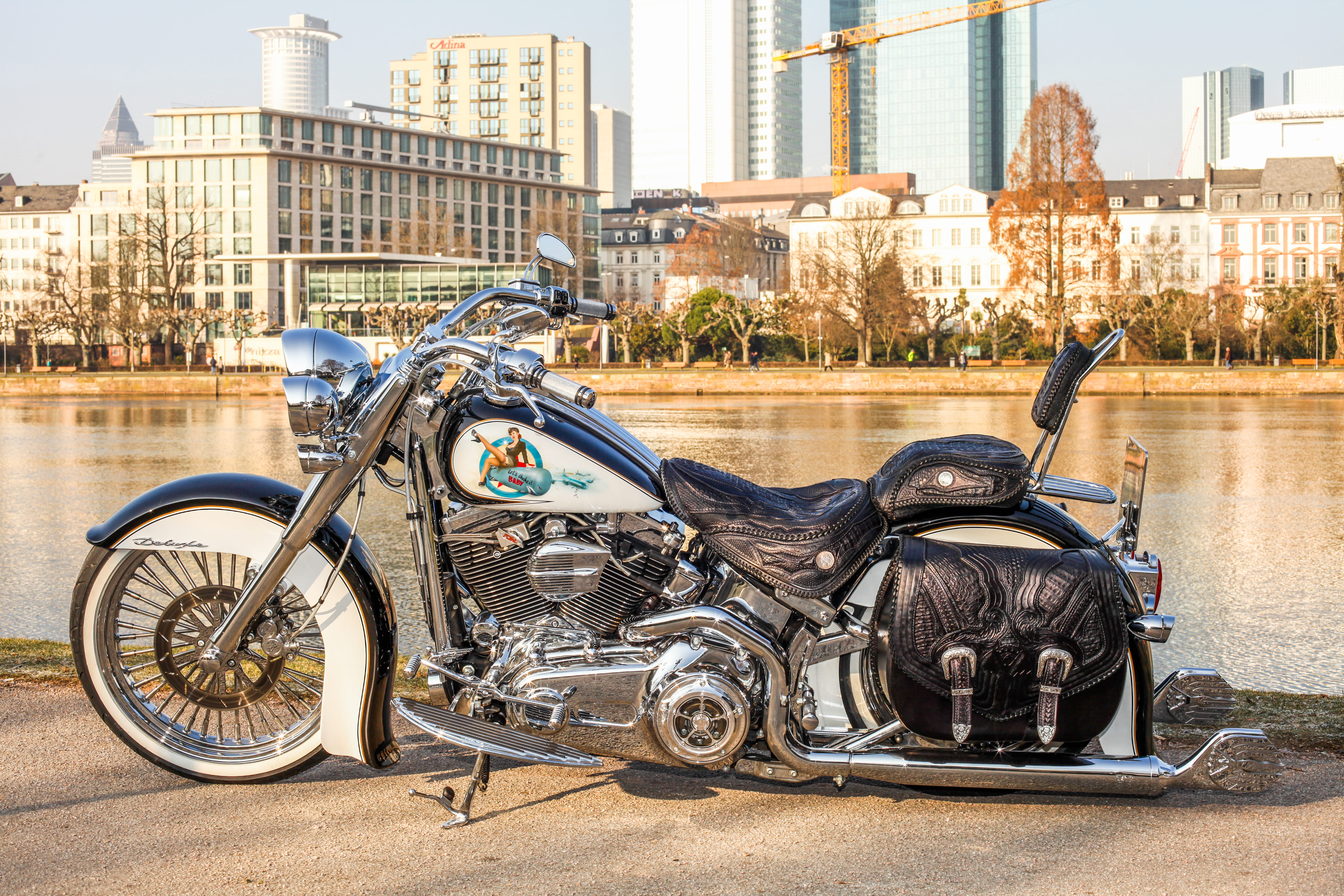 2015 FLSTN Softail Deluxe Mexican Chicano Style Umbau by BSB Customs  ab 480 EUR finanzieren*