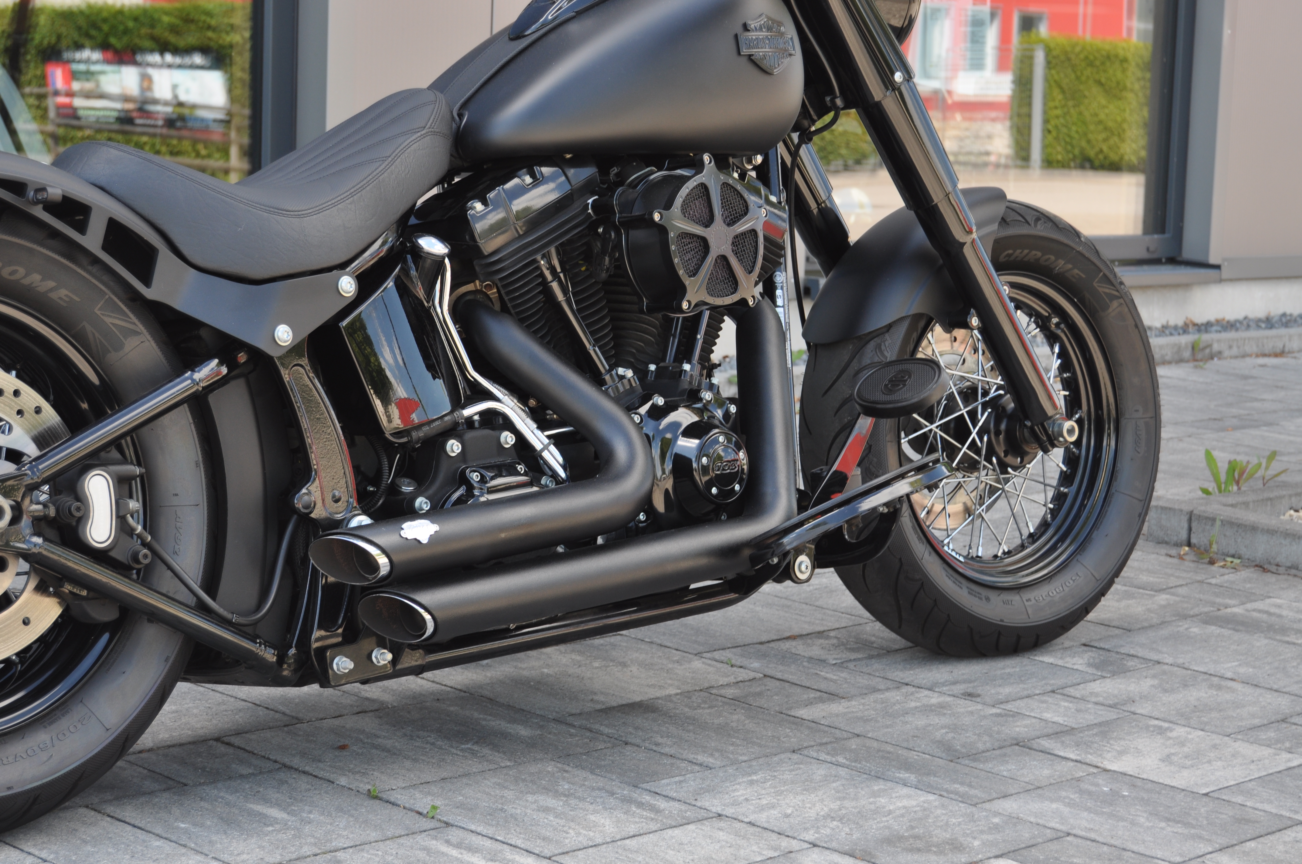 2012  Harley Davidson Softail SLIM  mit Mega Umbau 200 Hi-Reifen //  12 Monate Garantie 