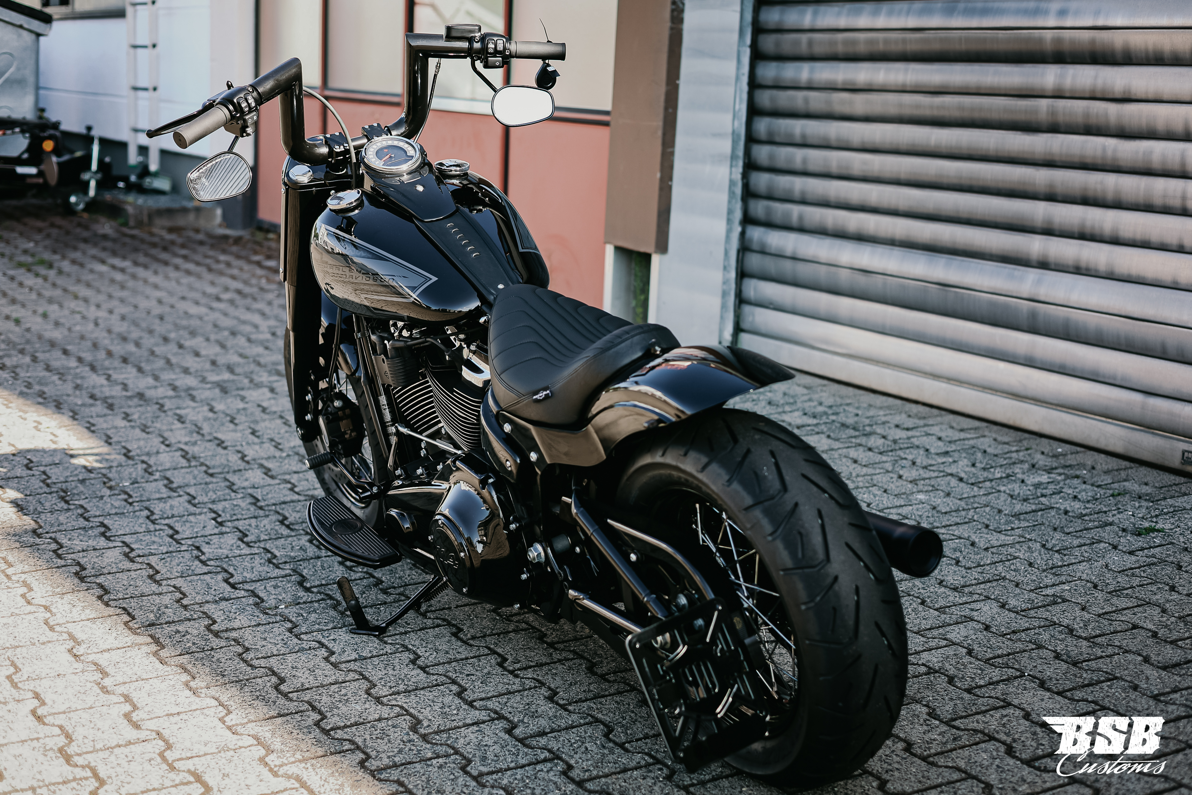 2021 Harley Davidson FLHCS Heritage Softail ABS 114 CUI mit Umbau // Finanzierung ab 4,99% ohne Anzahlung möglich 