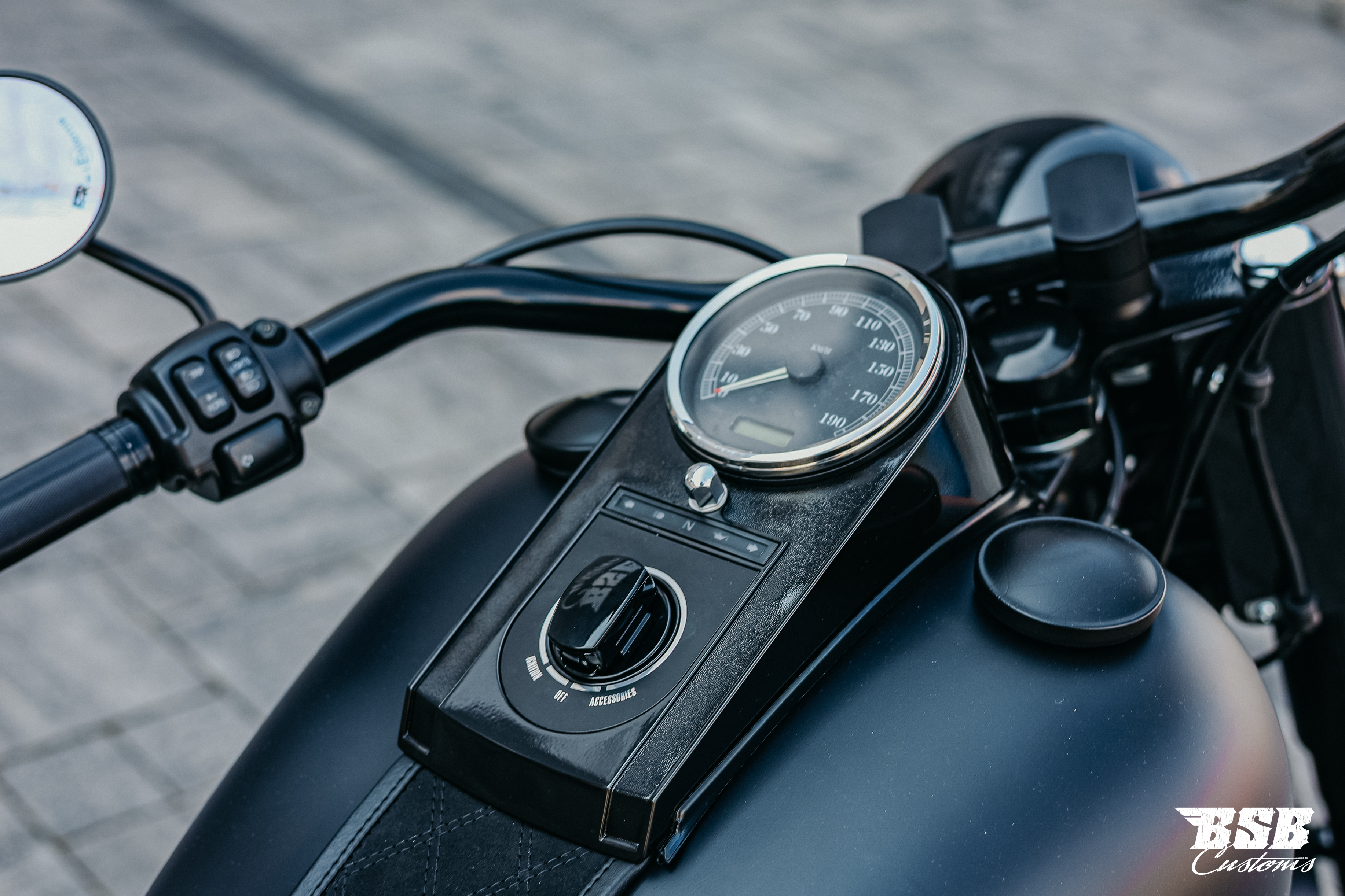 2013 Harley Davidson FLSTF FAT BOY Spezial // 103 CUI Mega-Umbau  ///  Finanzierung ab 5,99% möglich  ab 300 eur / mtl.