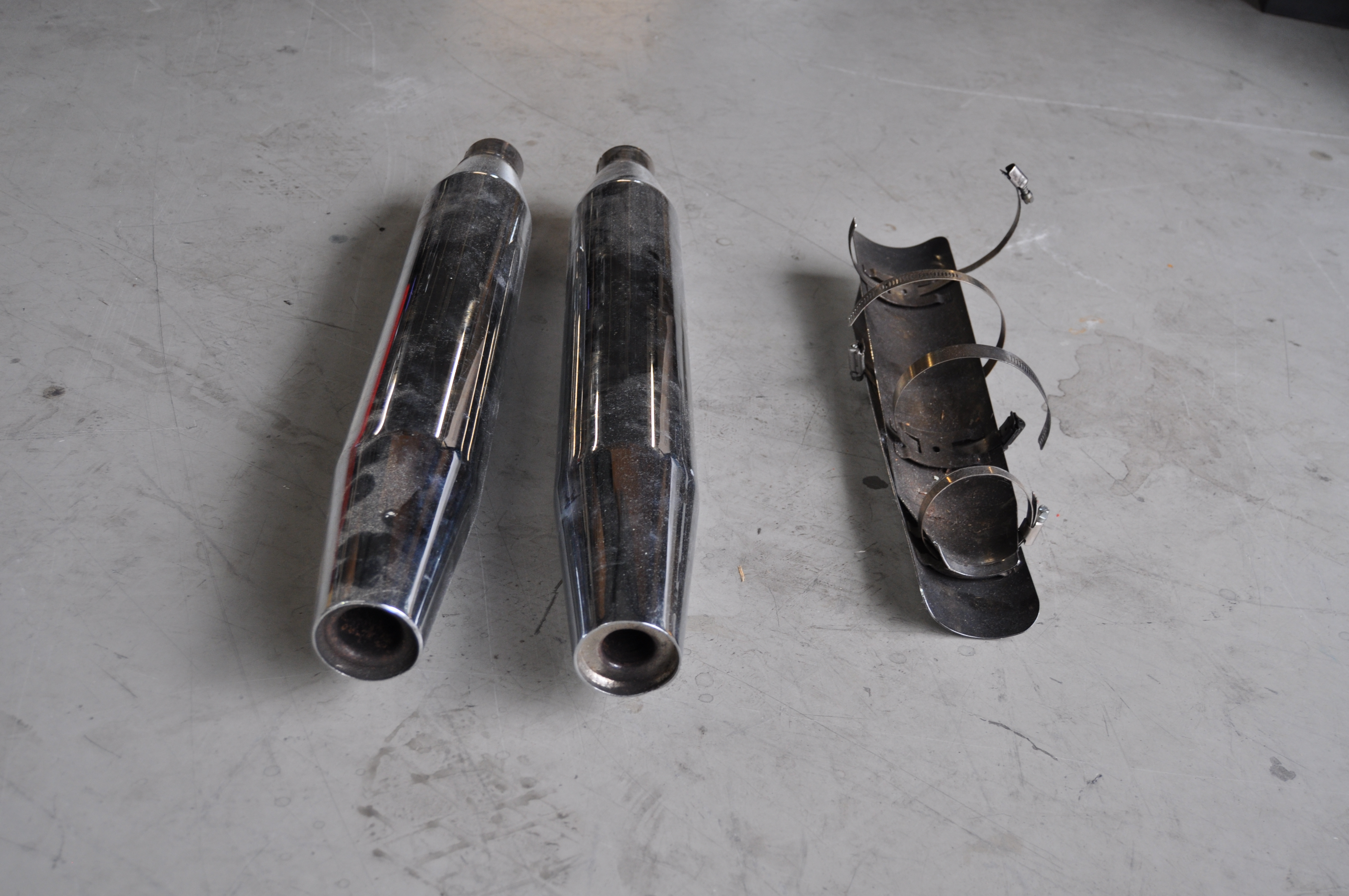 Harley-Davidson® Dyna Schalldämpfer 66025-06 E4 – Original Auspuff – FXE GM / GN / GP / GV / GX – gebraucht
