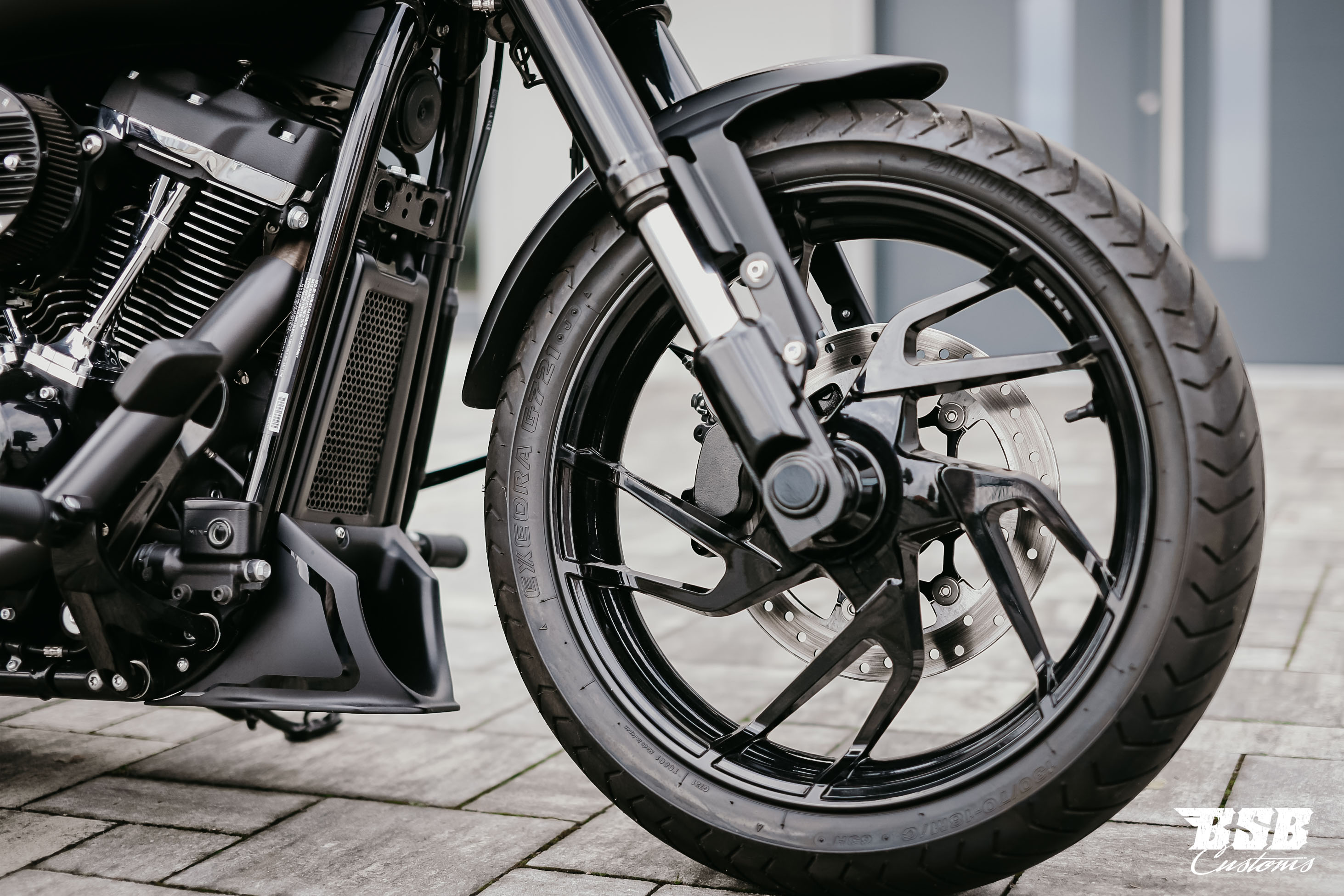 _MG_0089SoUqo4ykwc0ox 2019 Harley Davidson Sport Glide Milwauke-Eight ABS Jekill & Hyde sehr viele Extras + 12 Garantie