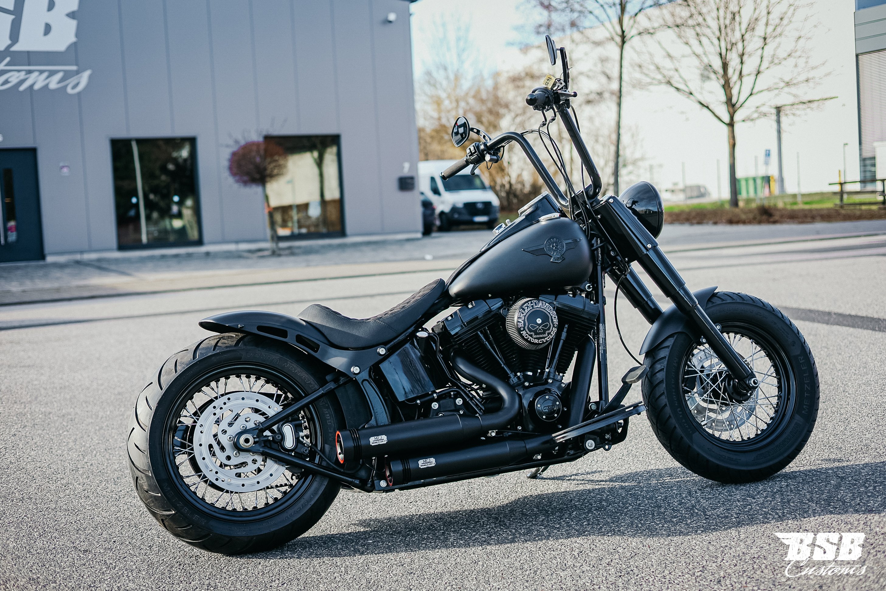 2014 Harley Davidson FLS Softail SLIM 103 CUI Mega-Umbau  ///  Finanzierung ab 3,99% möglich  ab 300 eur / mtl. 