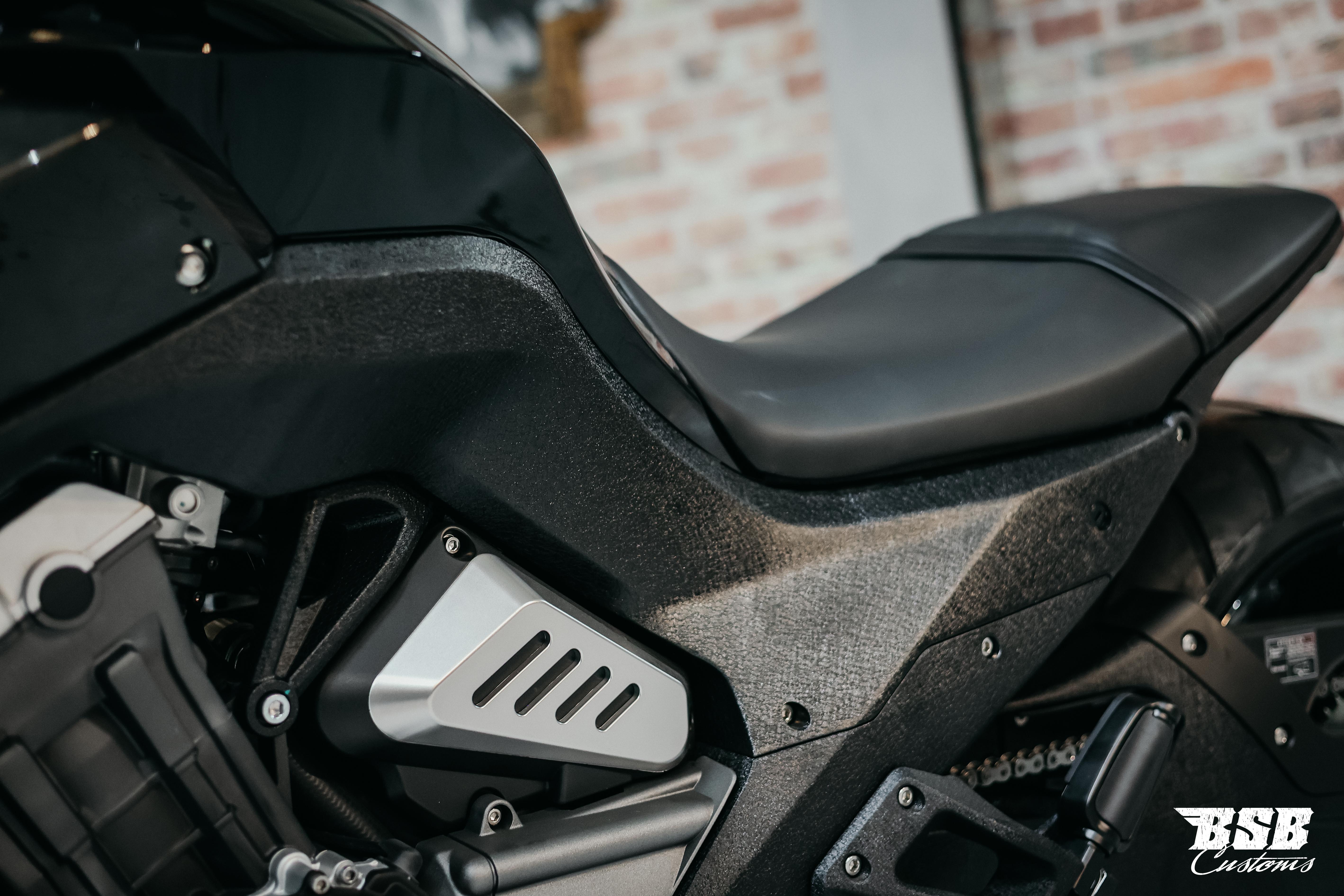 Benda LFC 700 – Der Power-Cruiser der Extraklasse 310-er Hi-Reifen, ABS / TFT/ Anti-Hopping Kupplung modifiziert by BSB Customs NEUFAHRZEUG!!! 