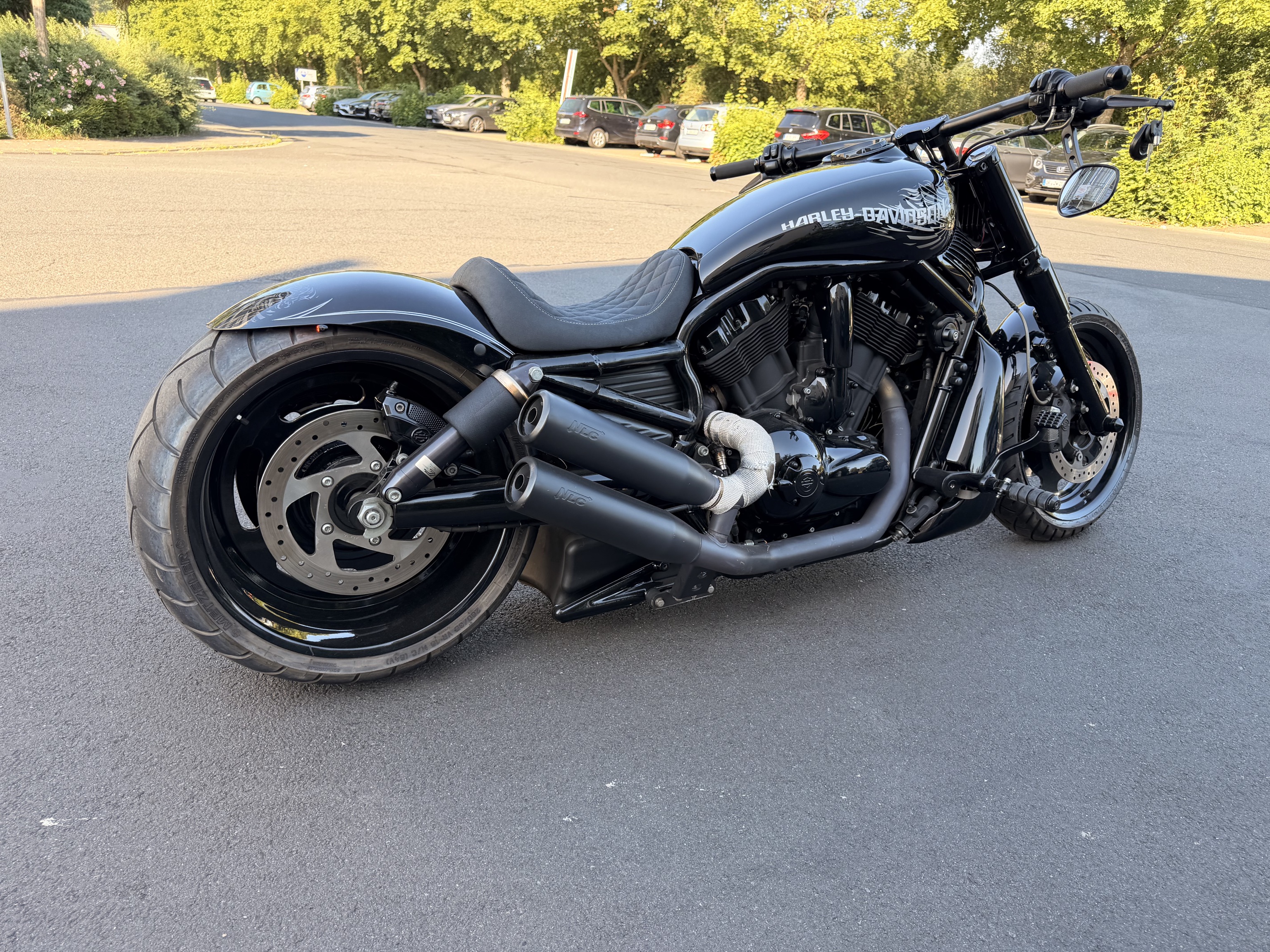 2008 Harley Davidson V-ROD edler Umbau 280-er,  NLC Anlage, Airride und vieles mehr .. ab 300 EUR finanzieren 