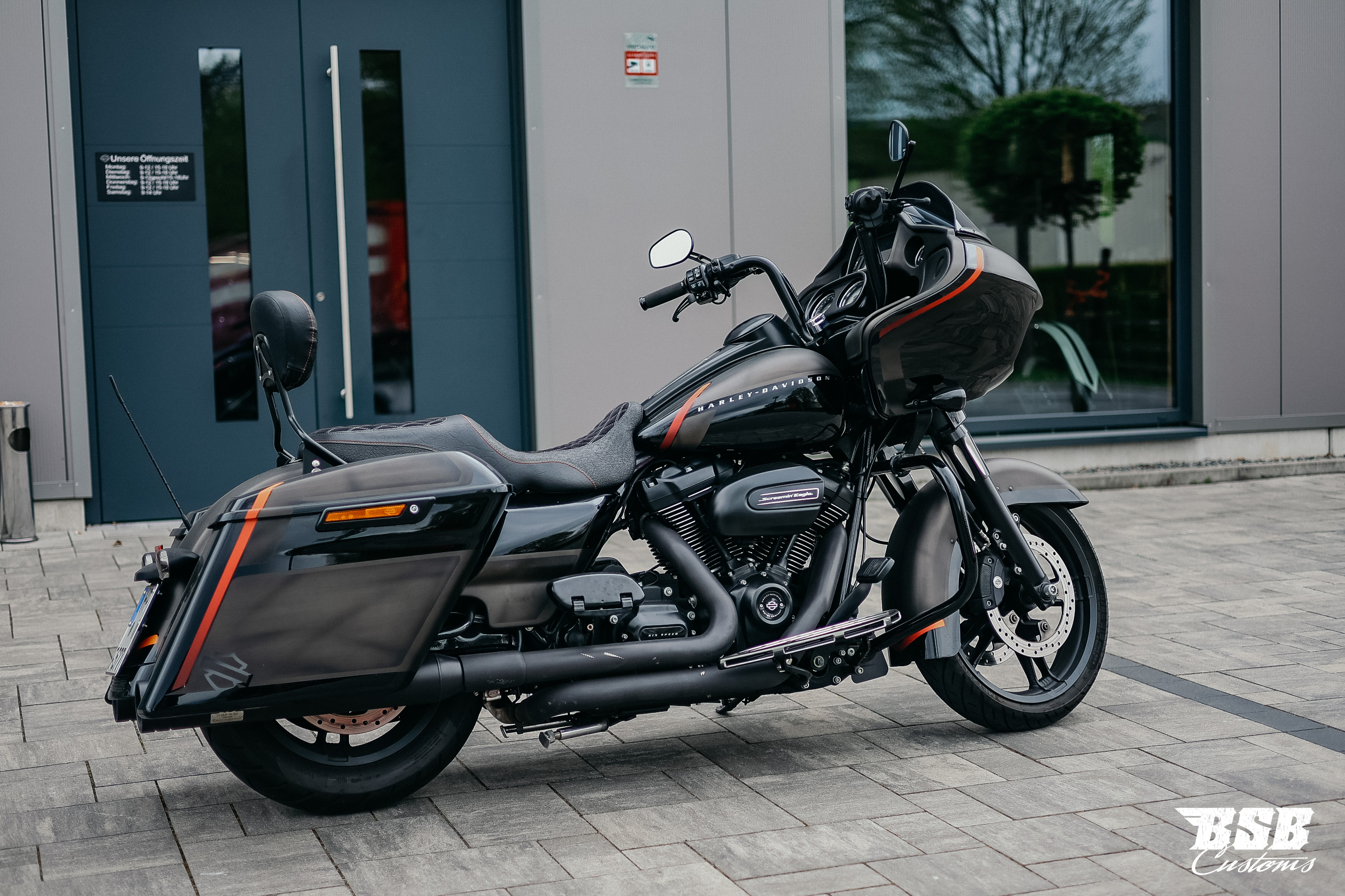 2018 FLTR ROAD GLIDE 107 CUI  mit Jekill&Hyde Anlage // Airride // Airbrush // Garantie 