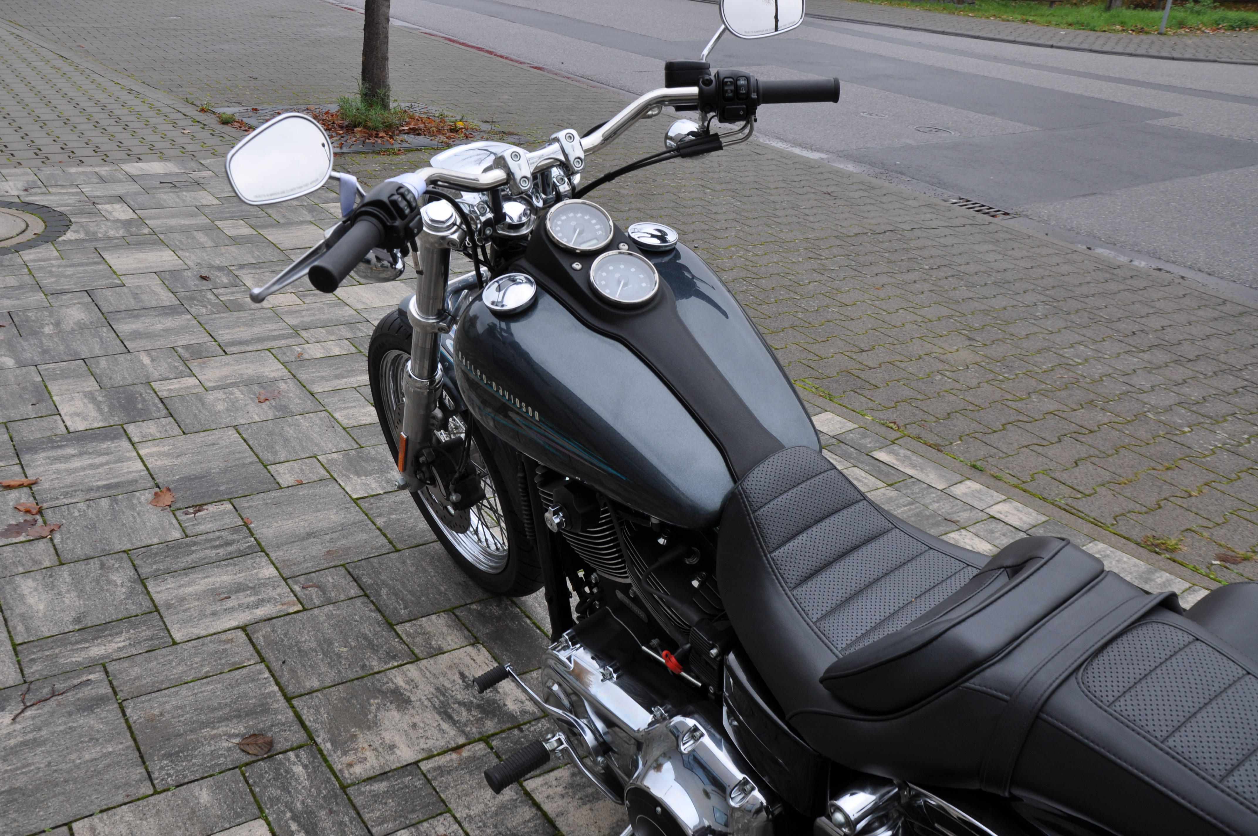 DSC_0987IYYBsVRn7sFdA 2015 Harley Davidson FXDL Low Rider 103 ABS 1690ccm