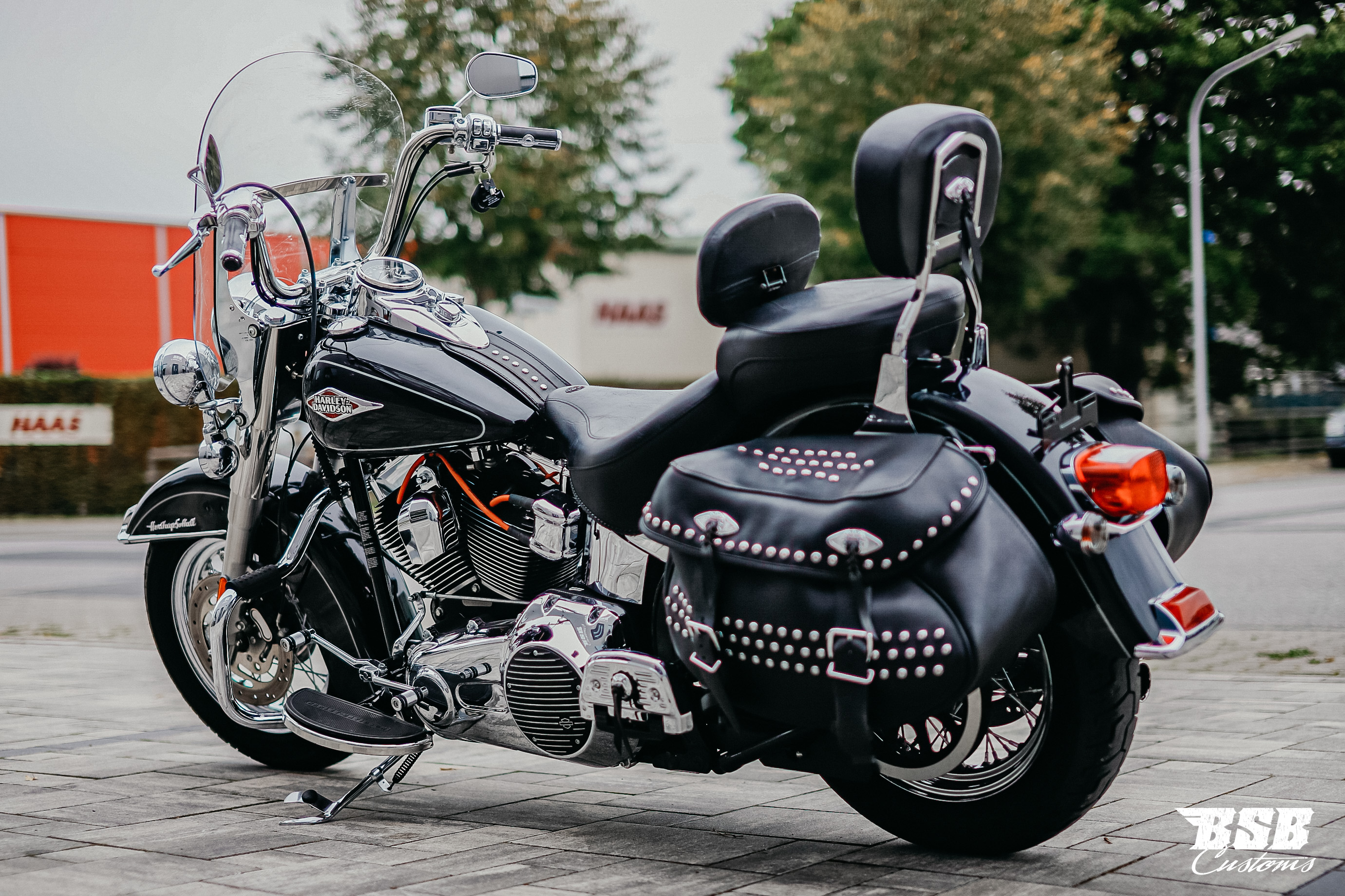 2013 FLSTC Heritage Softail Classic  Top Zustand sehr viele Extras ab 200,- EUR finanzieren